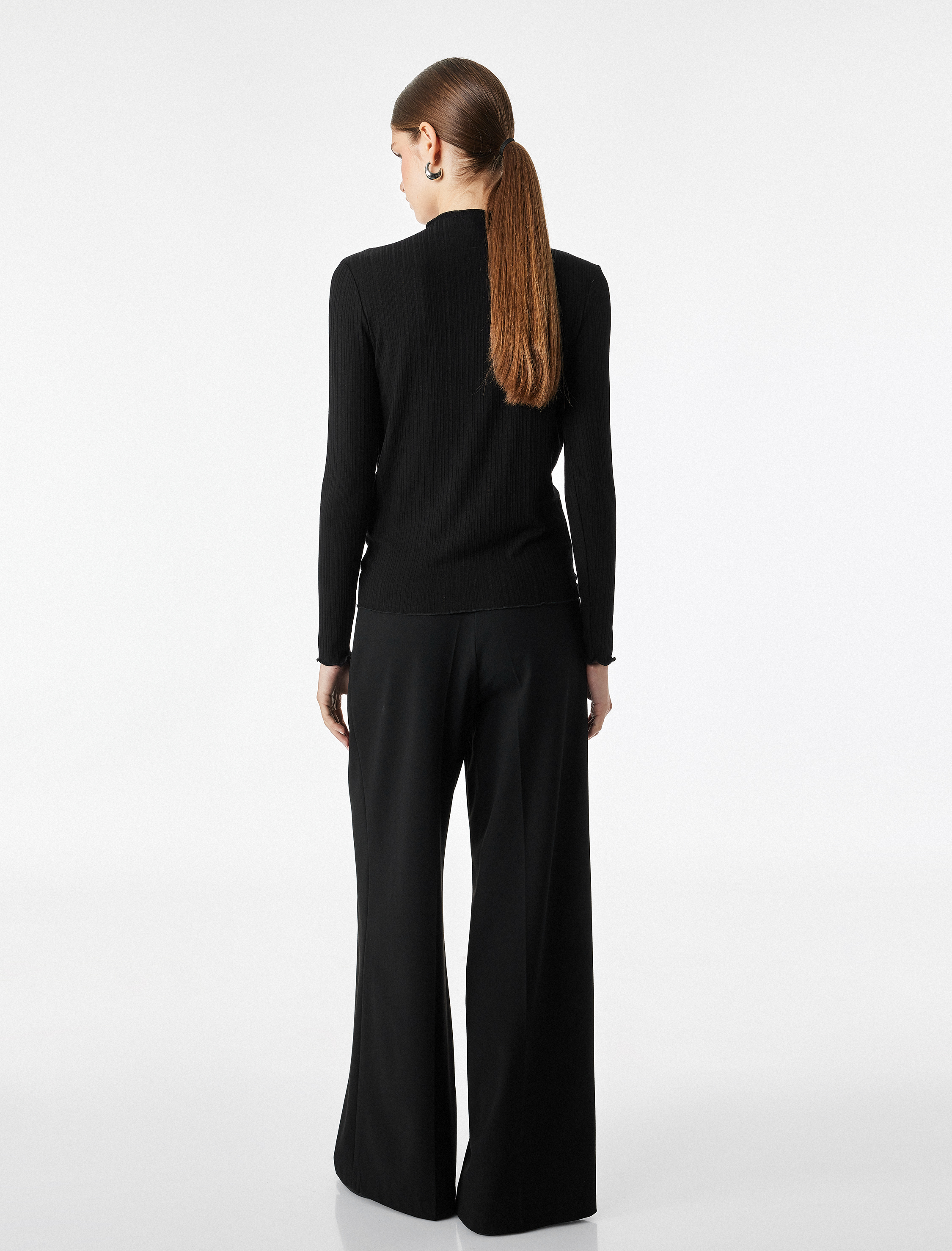  Kaşkorse Viskon Kumaş Slim Fit Uzun Kollu Fırfırlı Bisiklet Yaka Tişört