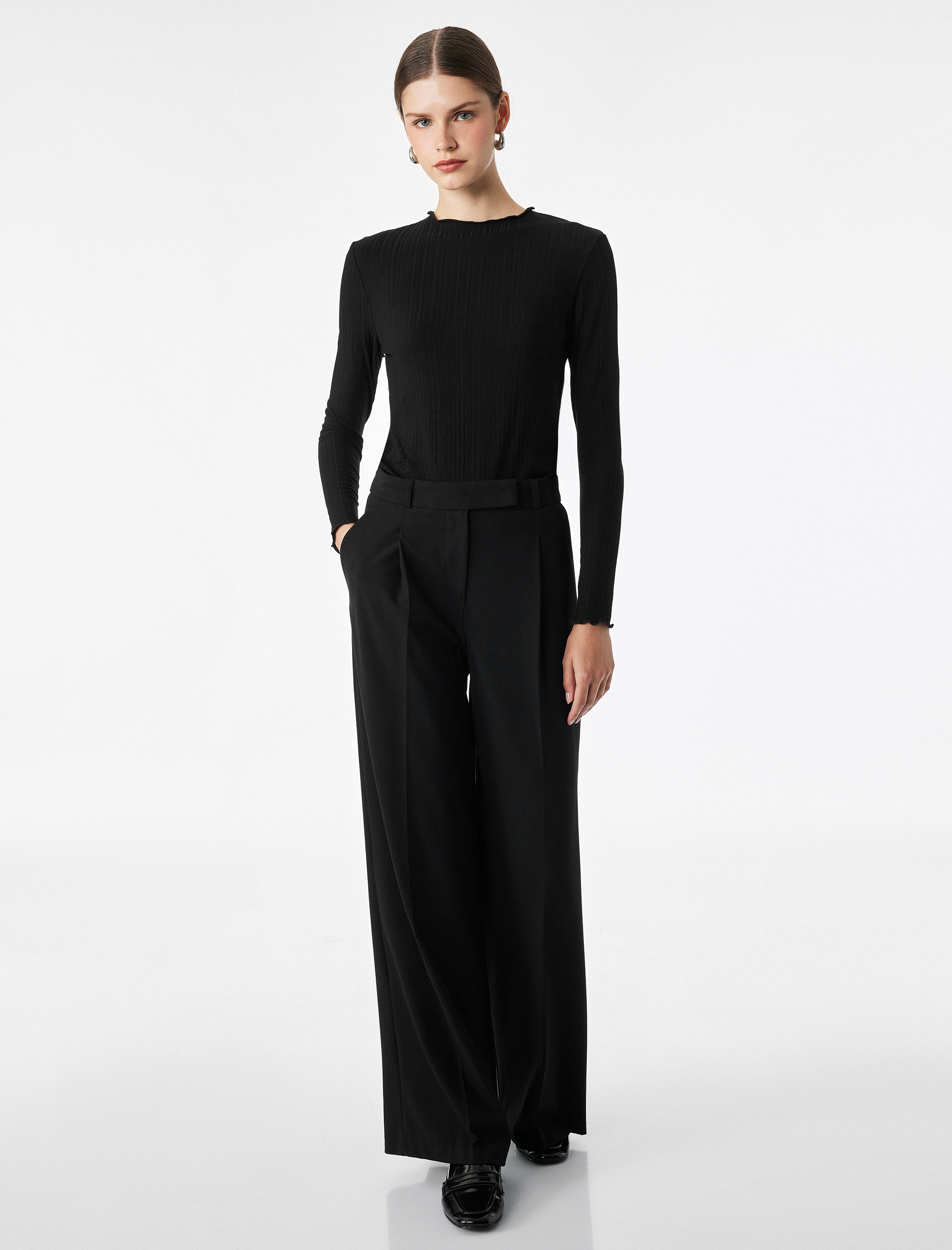   Kaşkorse Viskon Kumaş Slim Fit Uzun Kollu Fırfırlı Bisiklet Yaka Tişört