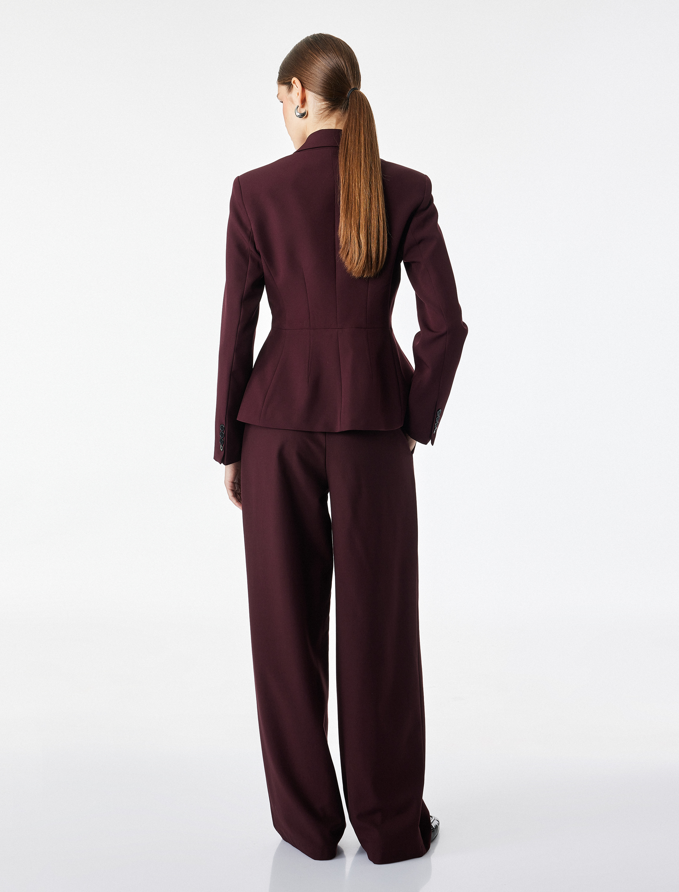   Geniş Yaka Dikiş Detaylı Düğmeli Blazer Ceket