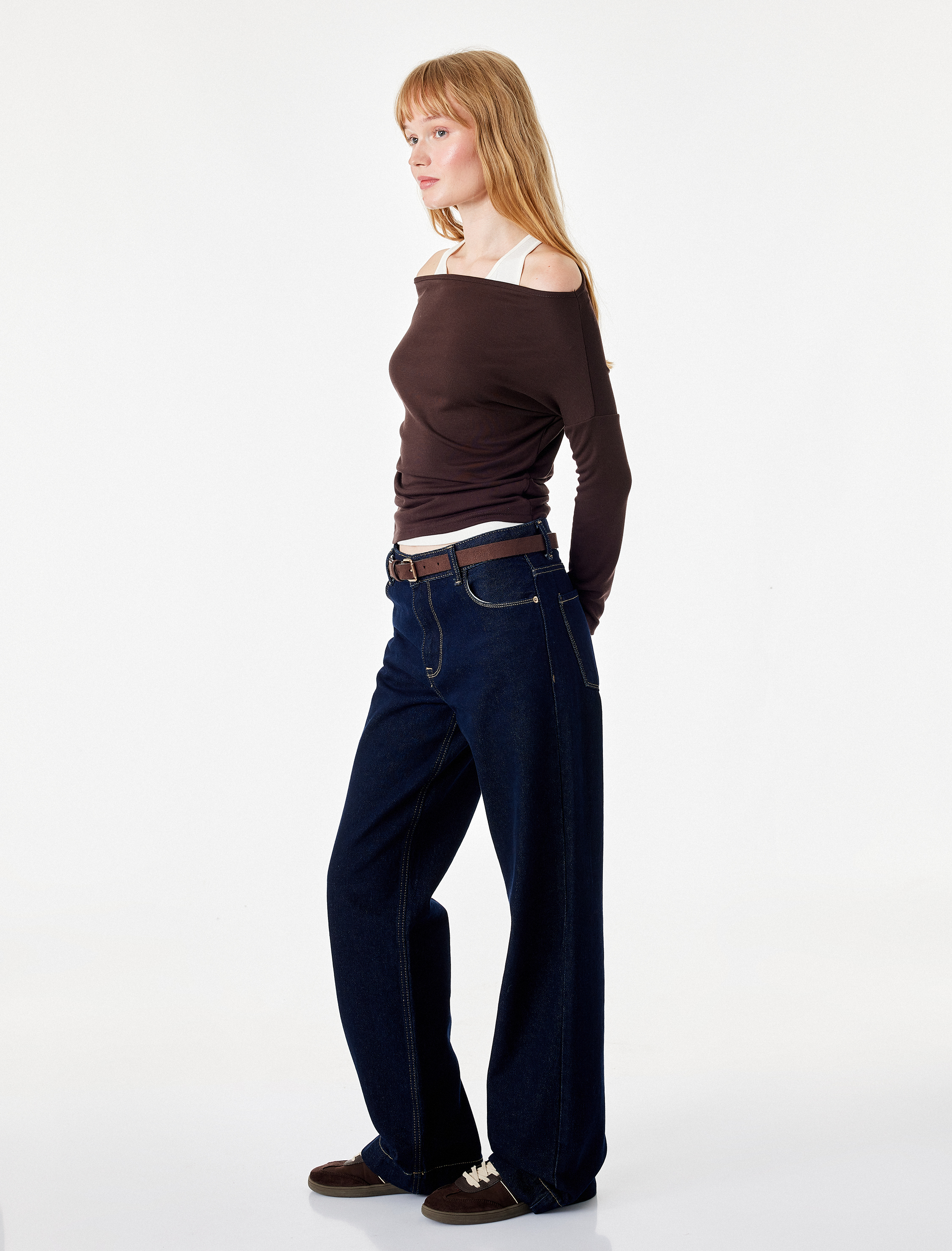   Slim Fit Asimetrik Yaka Katmanlı Uzun Kollu Tişört