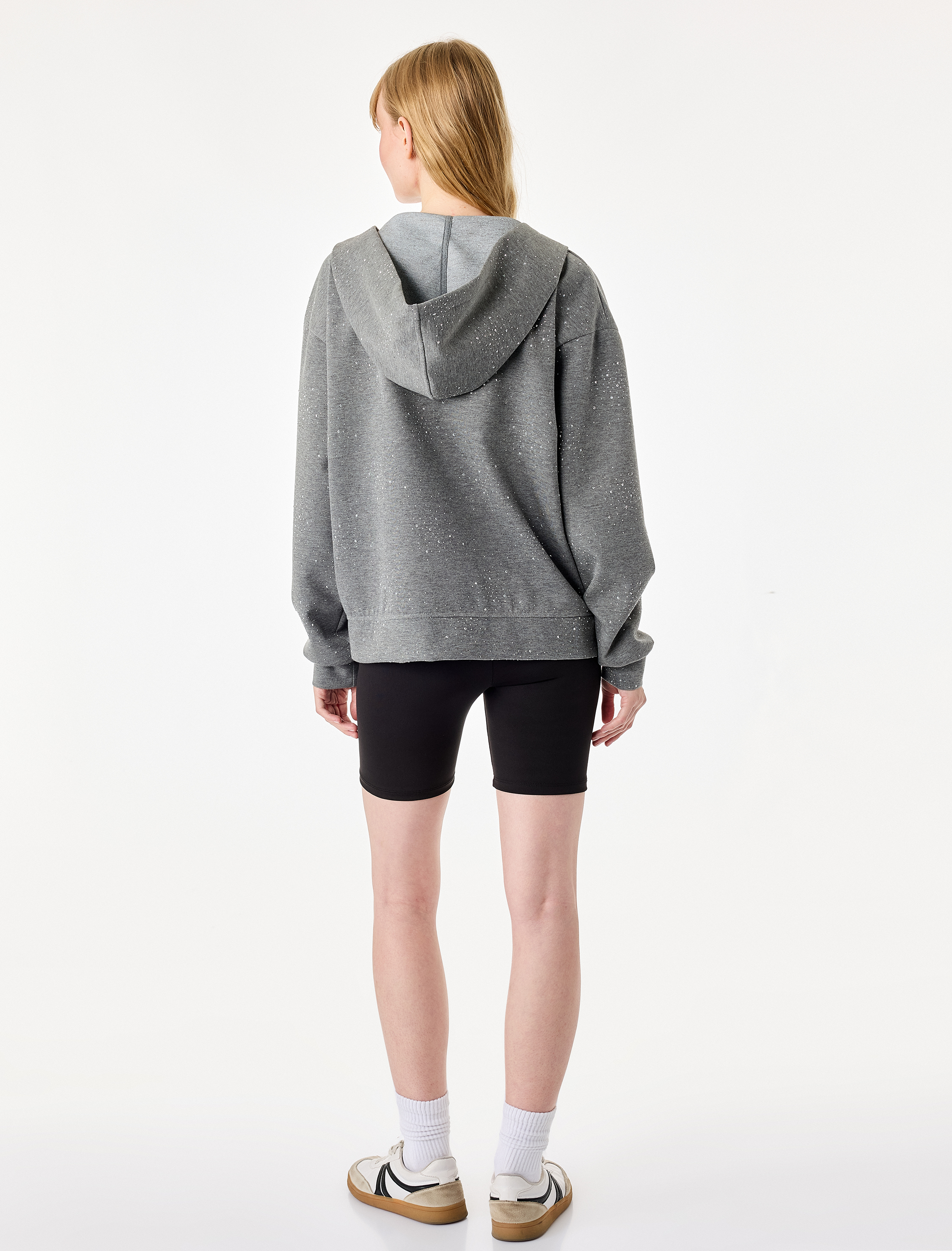   Sim Detaylı Kapüşonlu Fermuarlı Cep Detaylı Oversize Sweatshirt