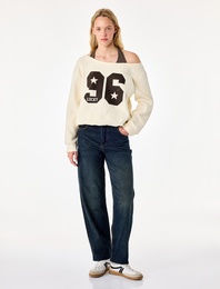 Halter Yaka Uzun Kollu Şardonlu Baskılı Sweatshirt
