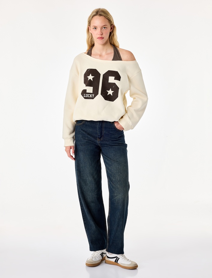  Halter Yaka Uzun Kollu Şardonlu Baskılı Sweatshirt