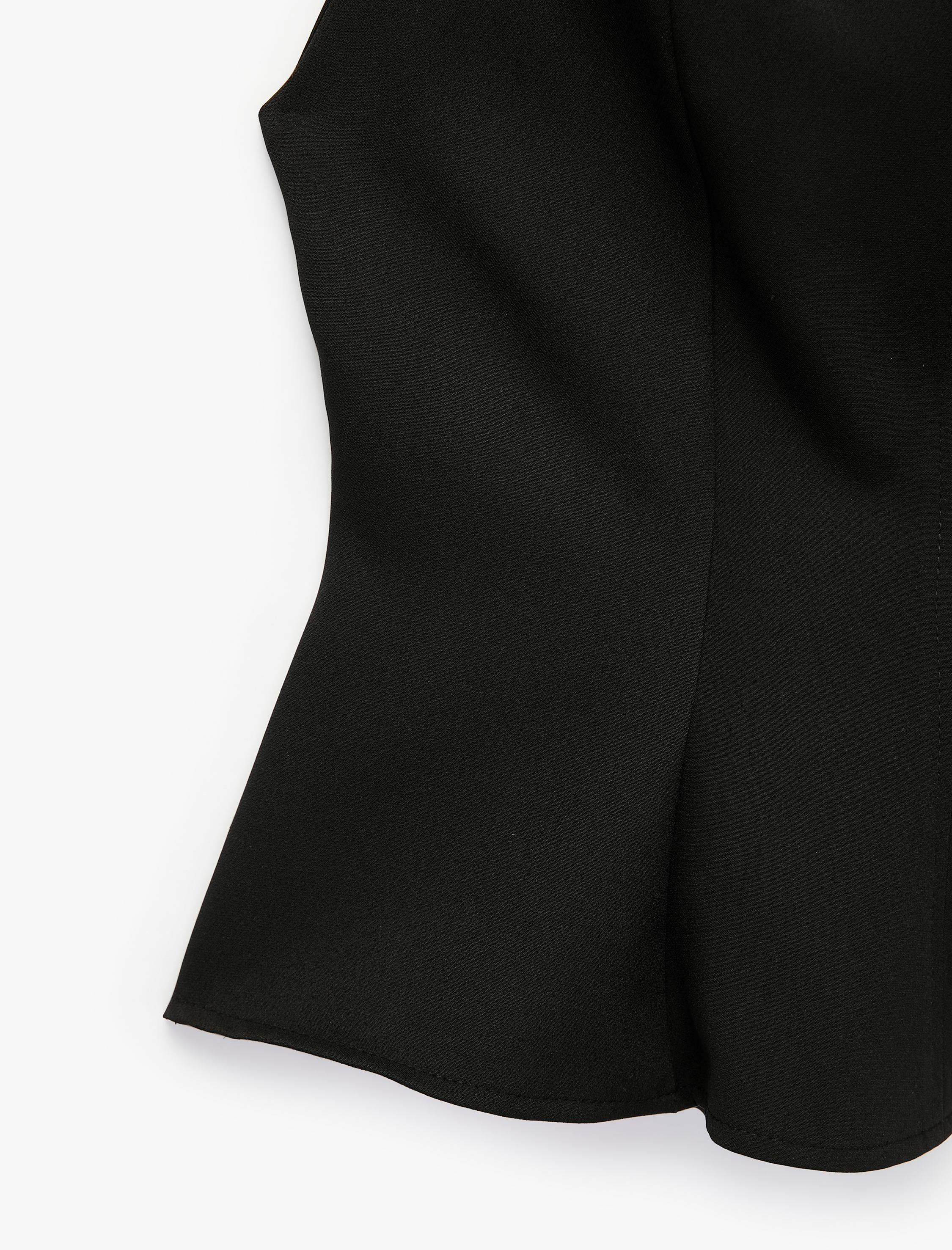   Bisiklet Yaka Slim Fit Peplum Bluz