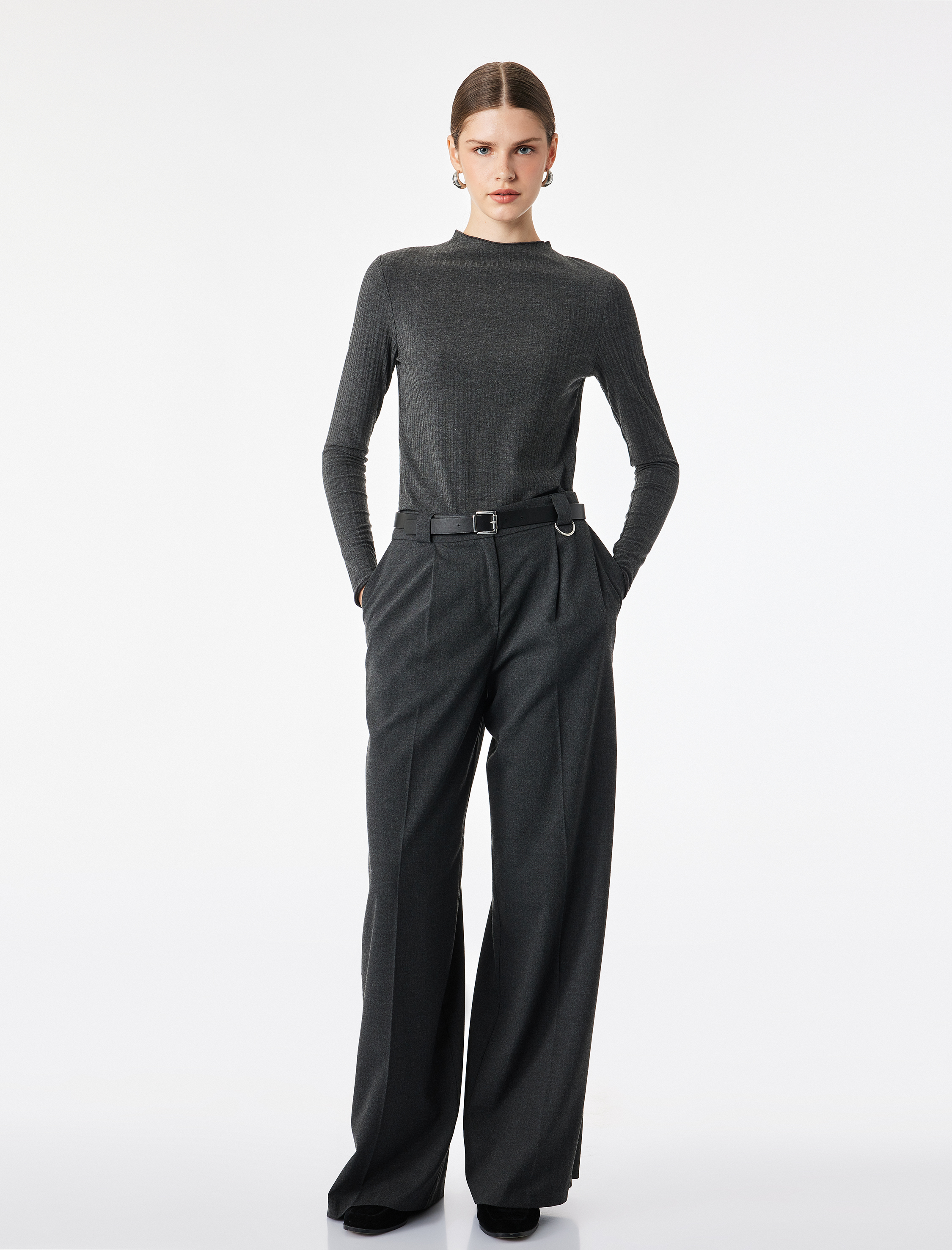   Kaşkorse Viskon Kumaş Slim Fit Uzun Kollu Fırfırlı Bisiklet Yaka Tişört