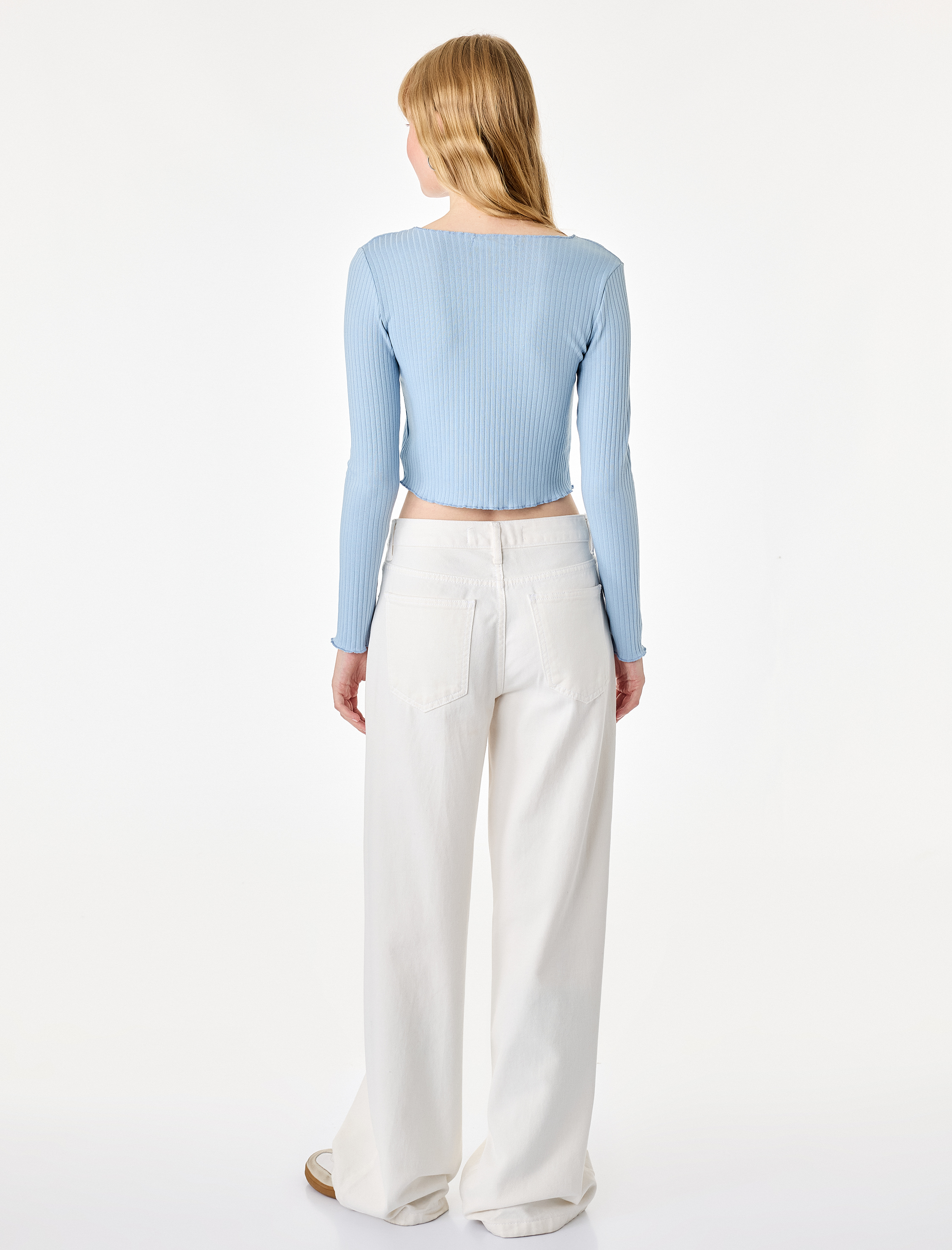   Slim Fit V Yaka Uzun Kollu Düğmeli Kaşkorse Tişört