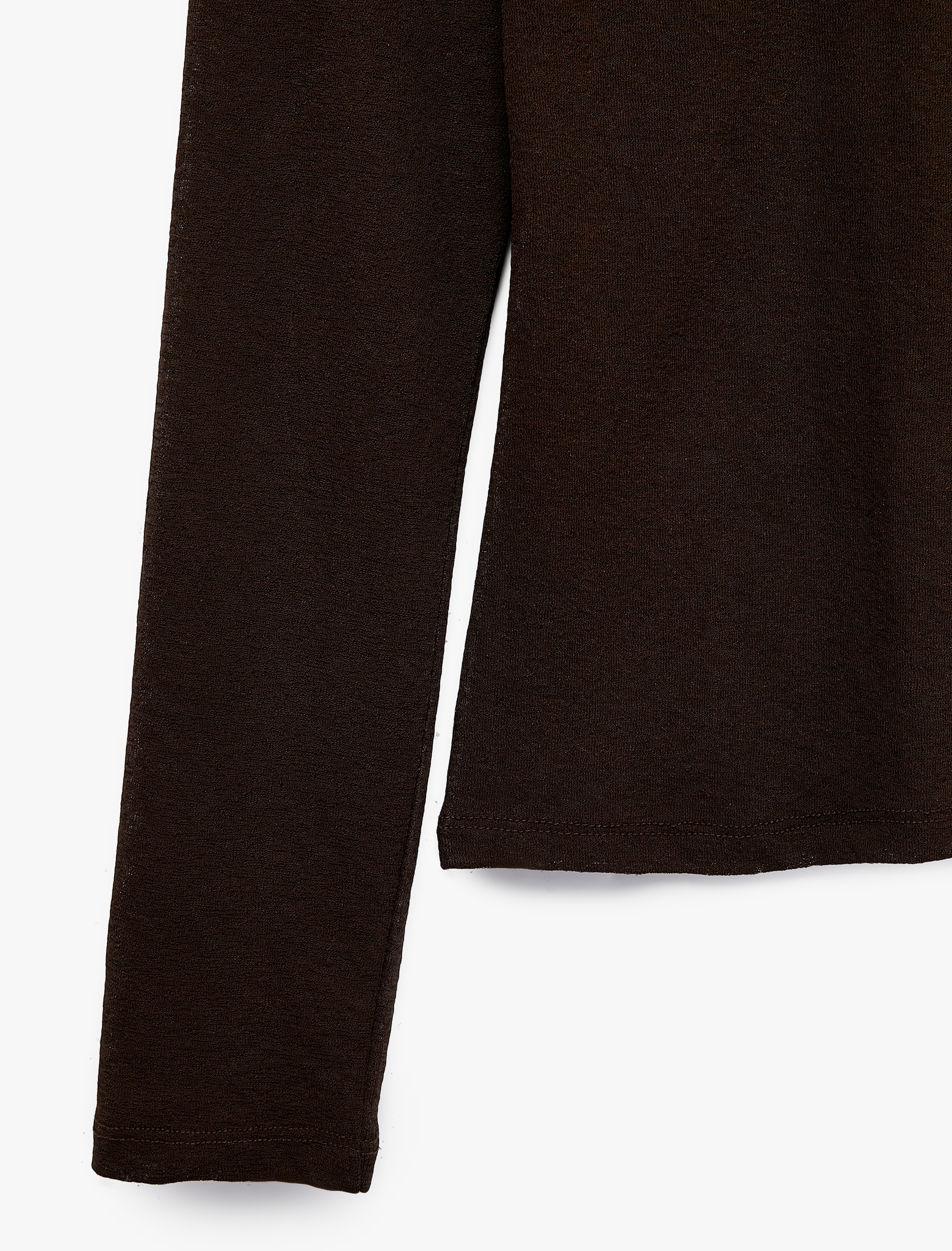   Slim Fit Dik Yaka Uzun Kollu Tişört