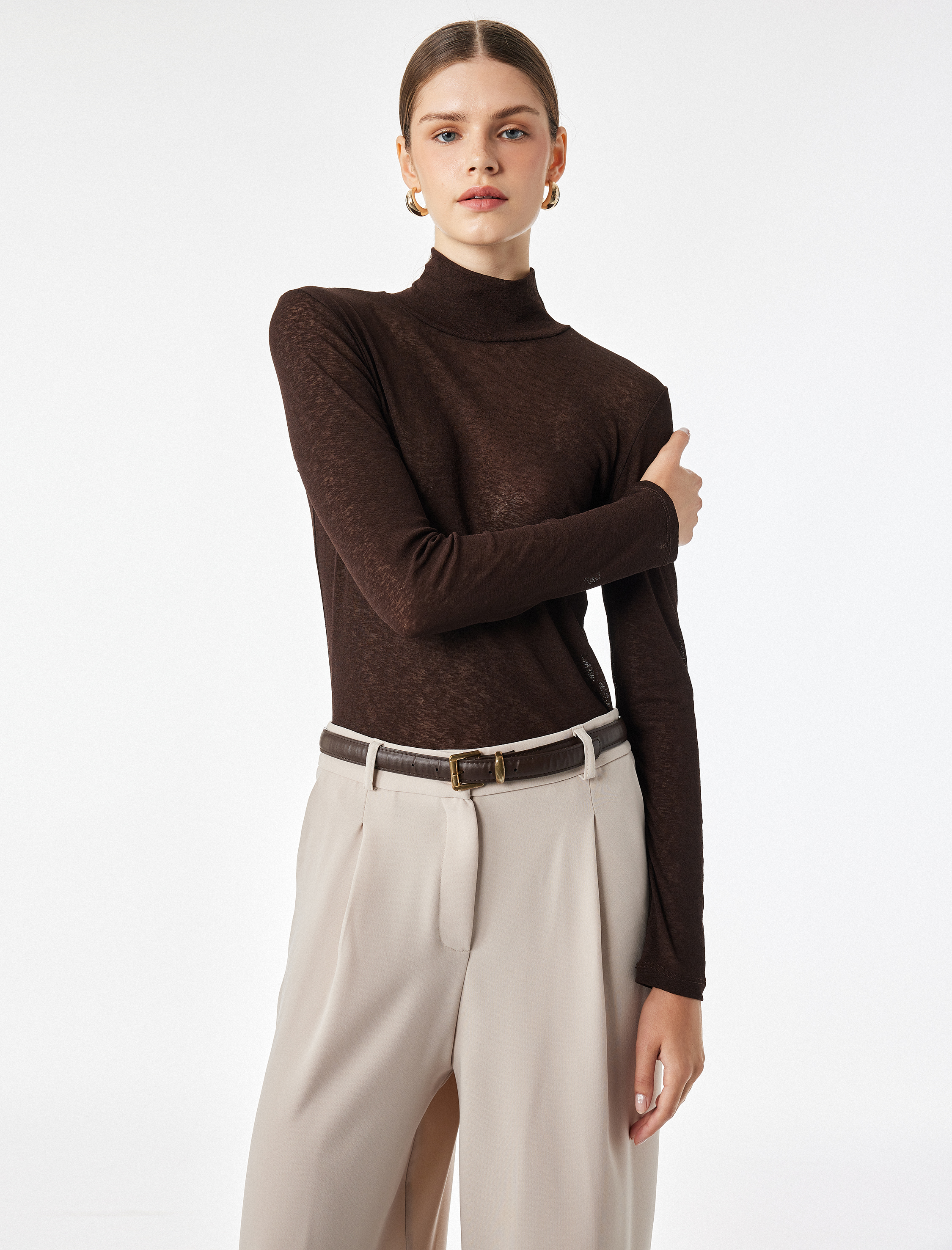   Slim Fit Dik Yaka Uzun Kollu Tişört