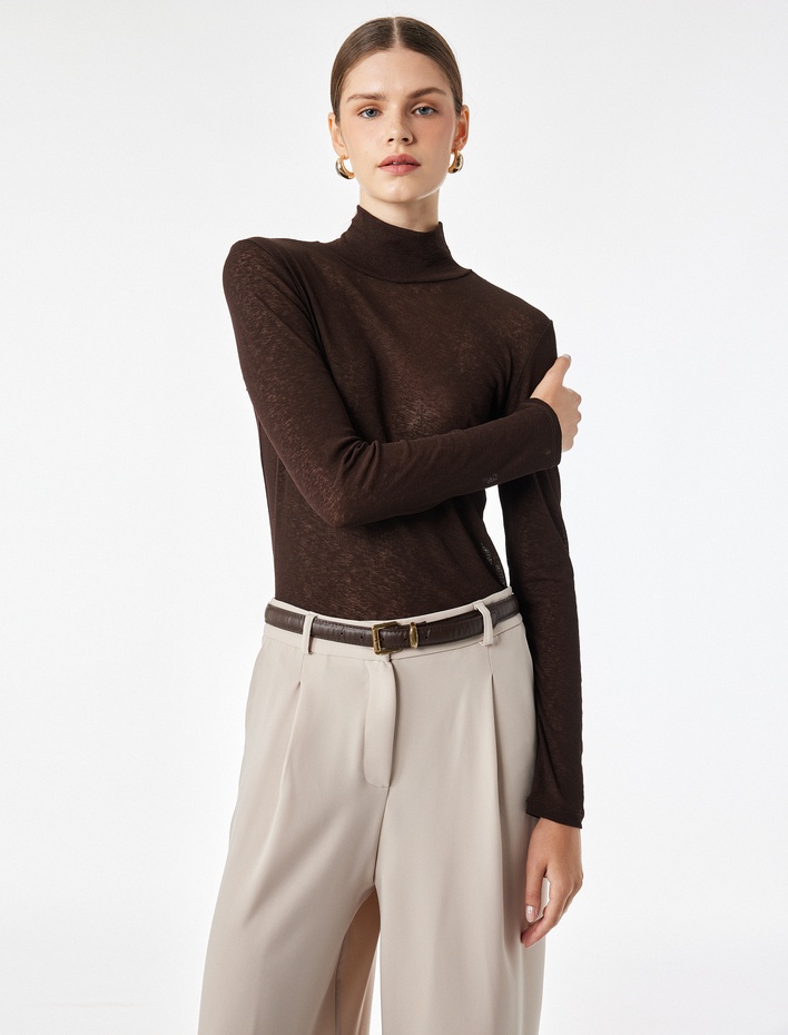  Slim Fit Dik Yaka Uzun Kollu Tişört