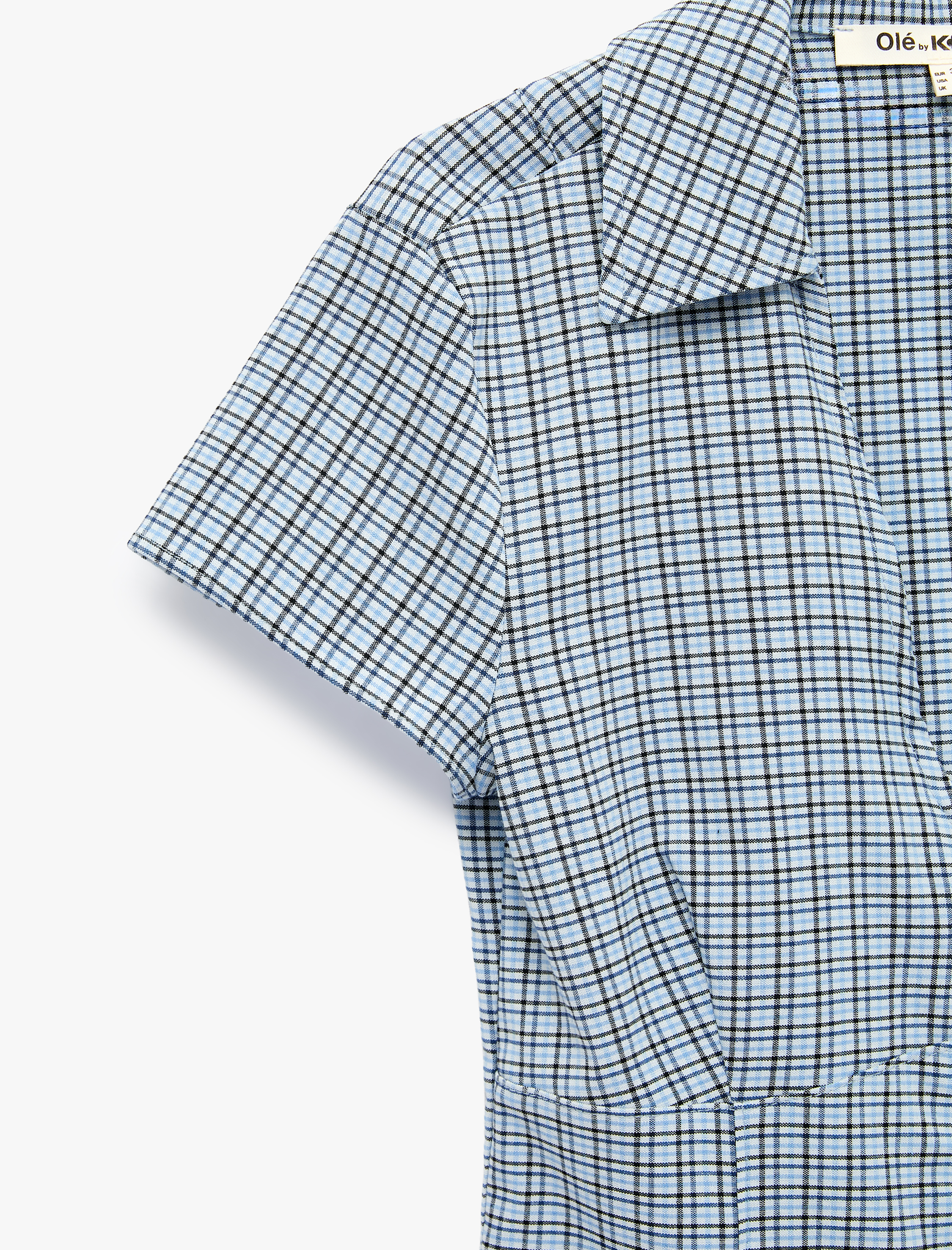   Fermuar Detaylı V Yaka Kısa Kollu Slim Fit Kareli Gömlek