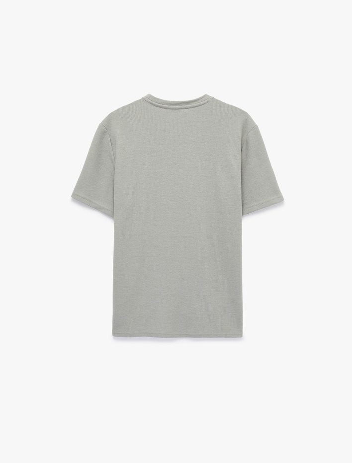  Regular Fit Kısa Kollu Bisiklet Yaka Basic Tişört