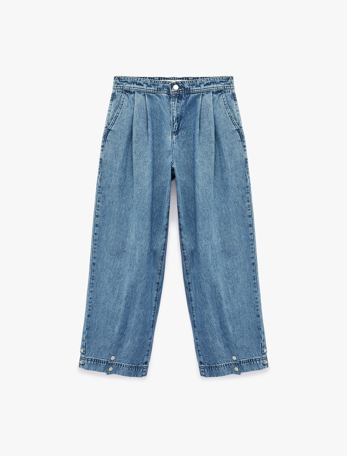  Pamuklu Bol Kalıp Pileli Düğme Detaylı Düşük Bel Denim Pantolon