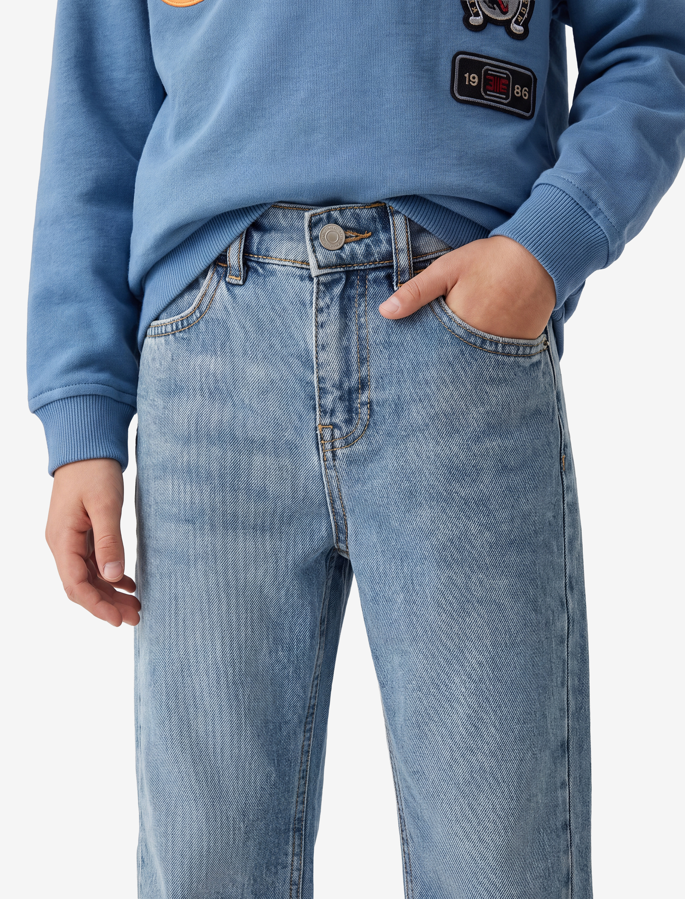  Erkek Çocuk Pamuklu Cep Detaylı Rahat Kesim Denim Pantolon