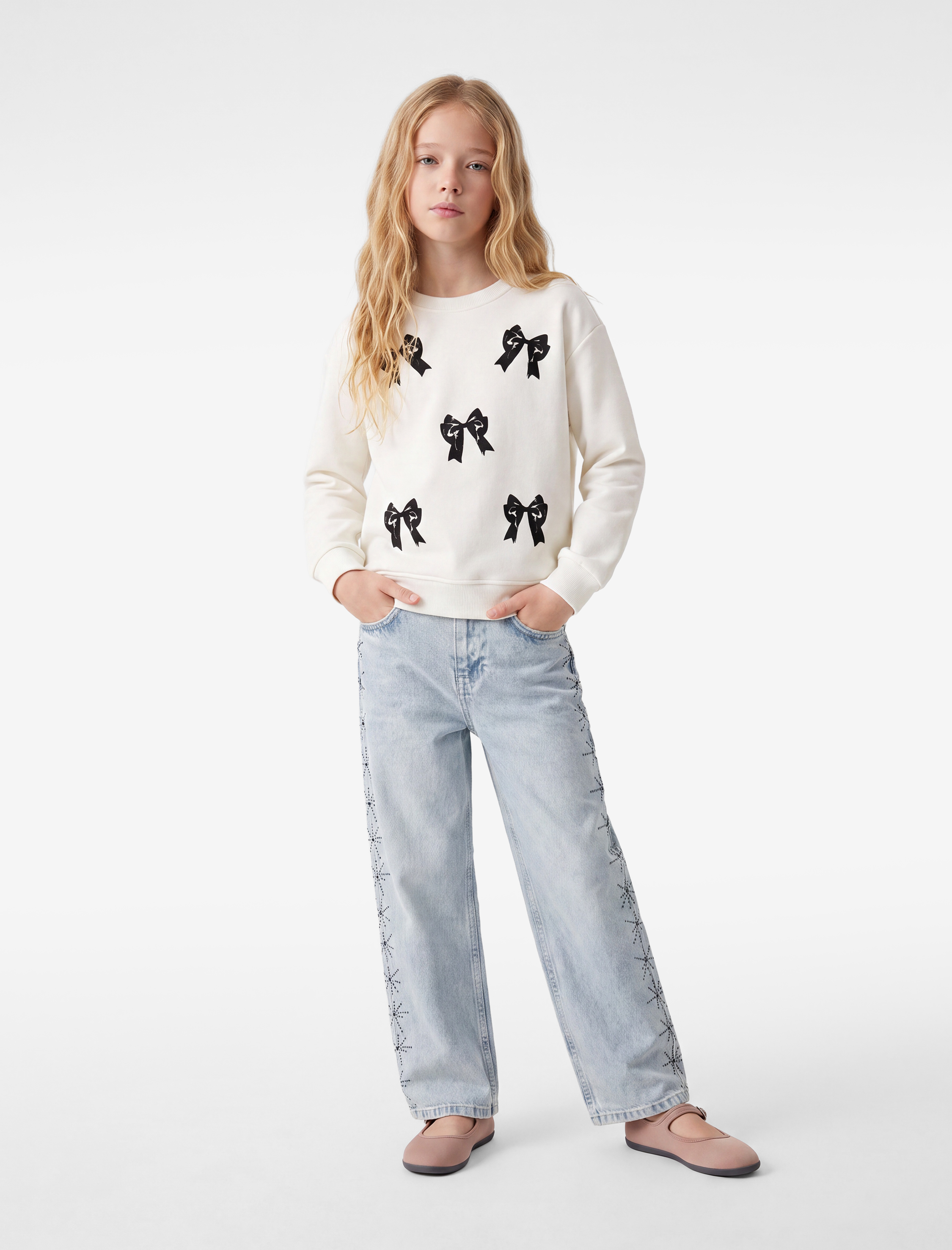  Kız Çocuk Bisiklet Yaka Fiyonk Detaylı Uzun Kollu Şardonlu Sweatshirt