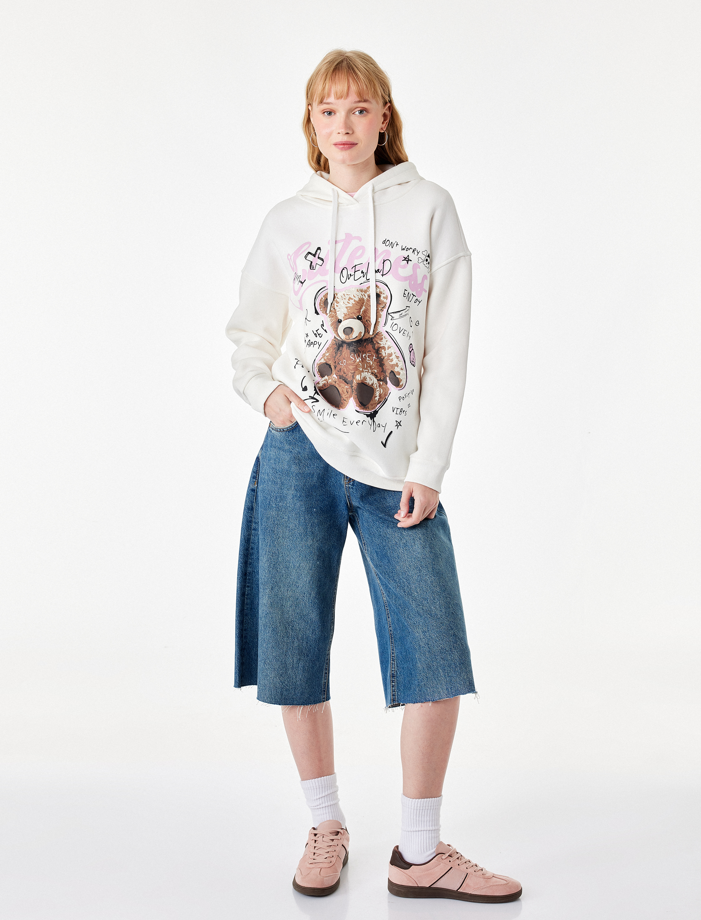   Şardonlu Kapüşonlu Uzun Kollu Ayıcık Baskılı Sweatshirt