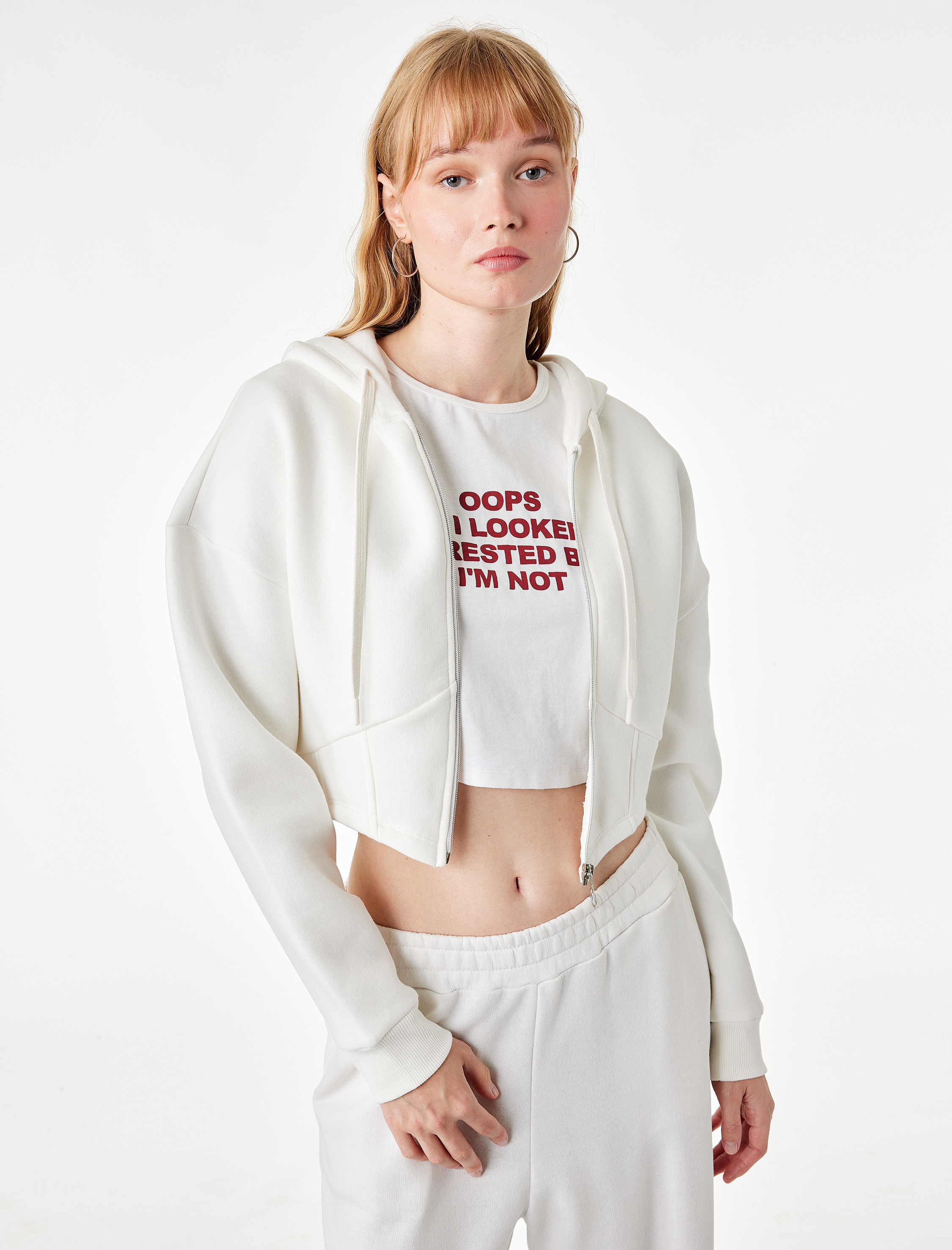   Şardonlu Uzun Kollu Kapüşonlu Korse Detaylı Fermuarlı Crop Sweatshirt