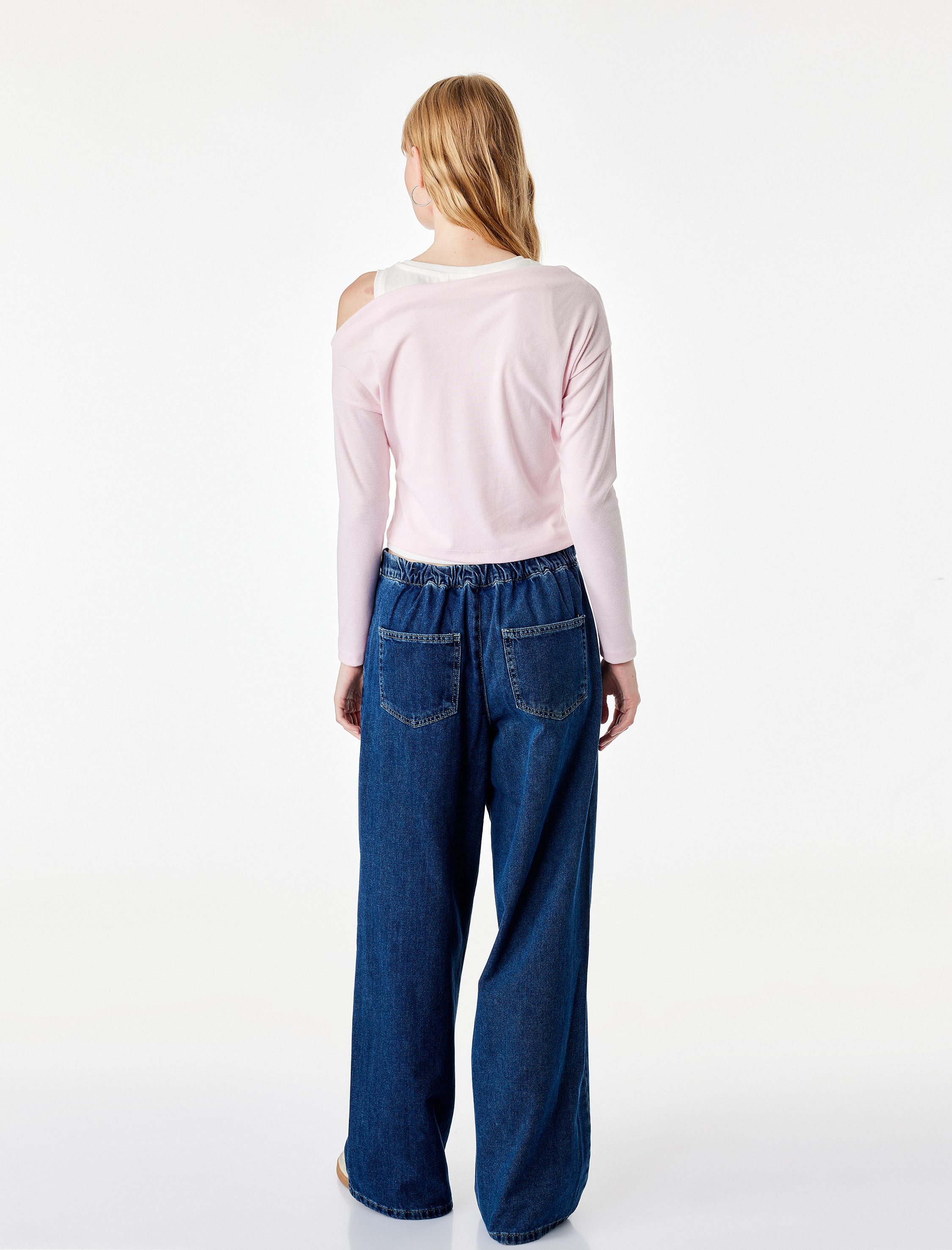   Slim Fit Viskon Karışımlı Asimetrik Yaka Uzun Kollu Katmanlı Tişört