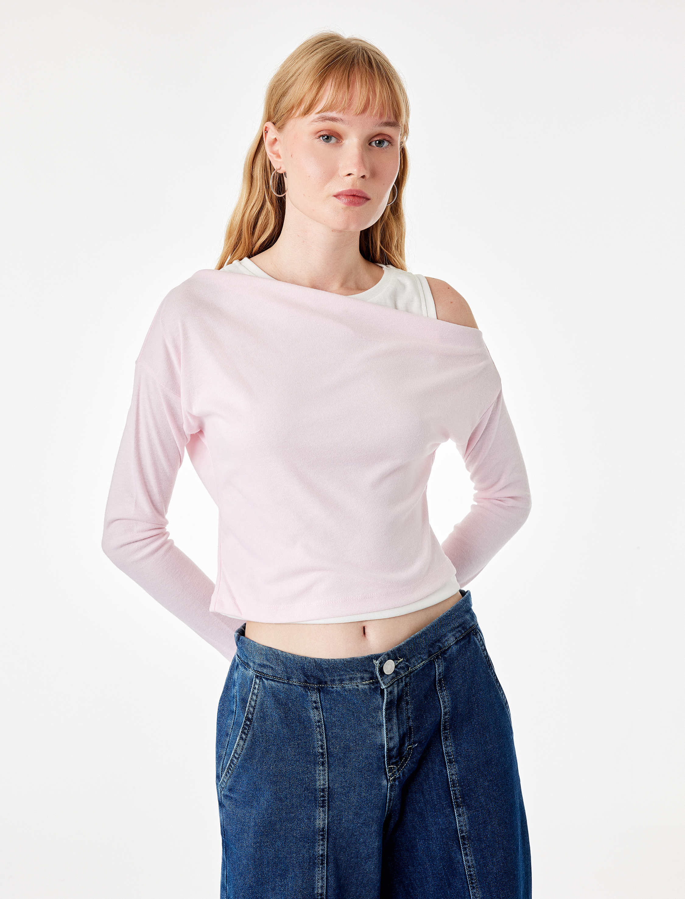   Slim Fit Viskon Karışımlı Asimetrik Yaka Uzun Kollu Katmanlı Tişört