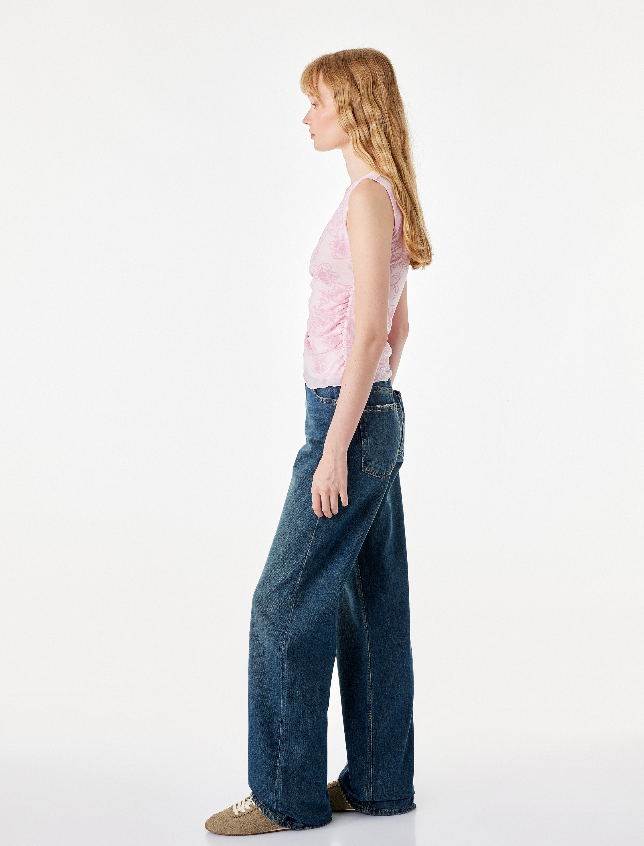   Slim Fit Kruvaze Yaka Kolsuz Çiçekli Tül Bluz