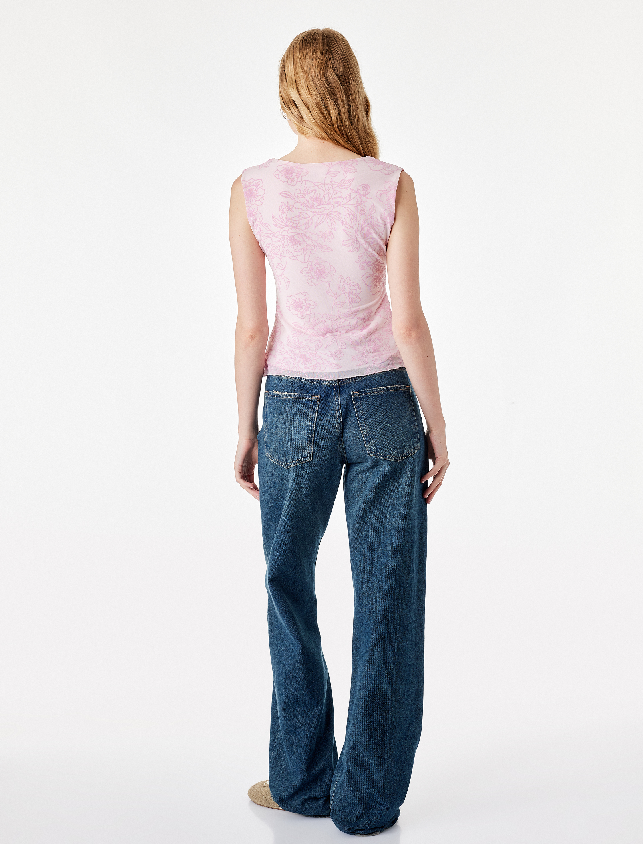   Slim Fit Kruvaze Yaka Kolsuz Çiçekli Tül Bluz