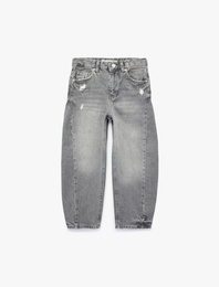 Pamuklu Rahat Kesim Cep Detaylı Barrel Denim Pantolon