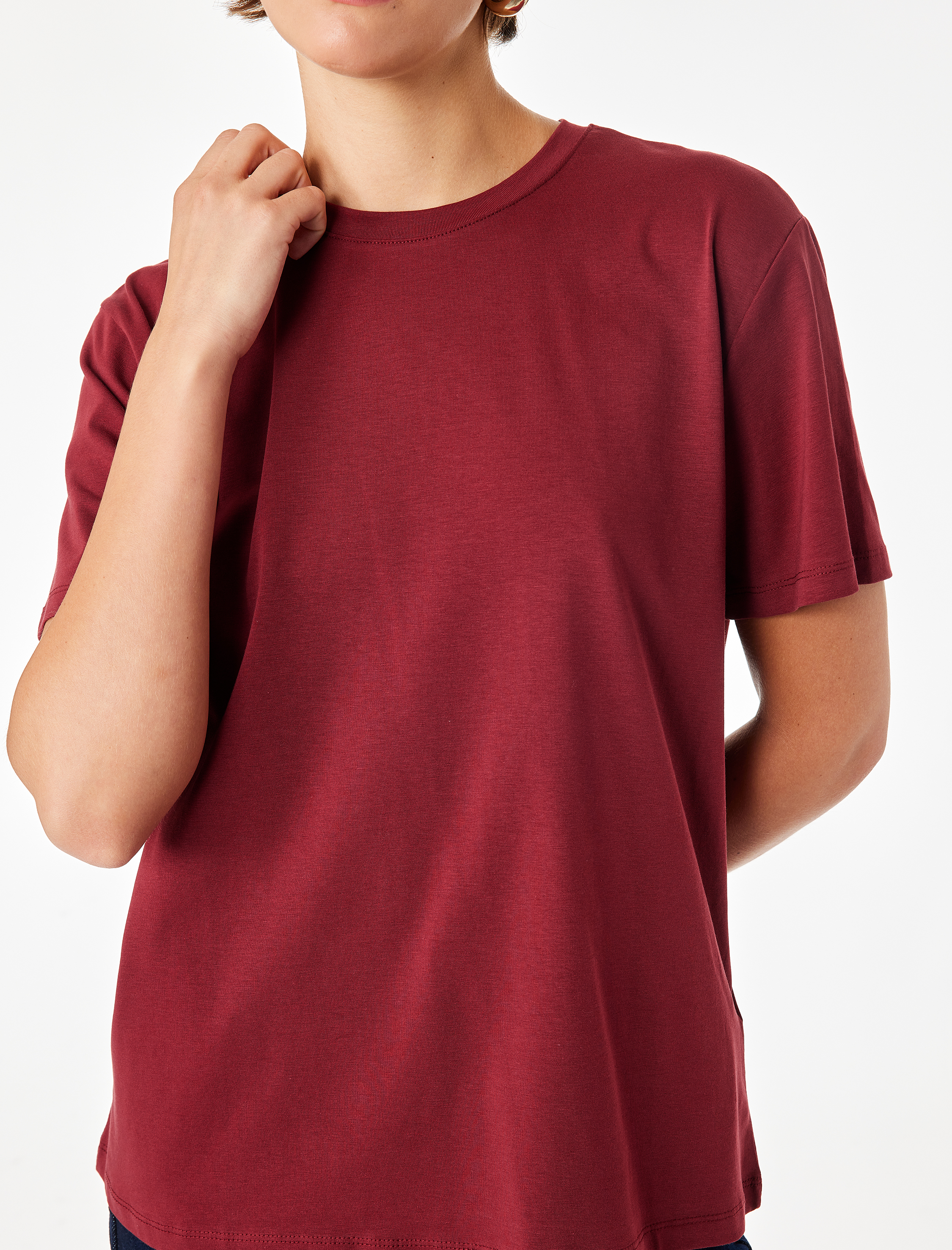   Pamuklu Kısa Kollu Bisiklet Yaka Oversize Basic Tişört