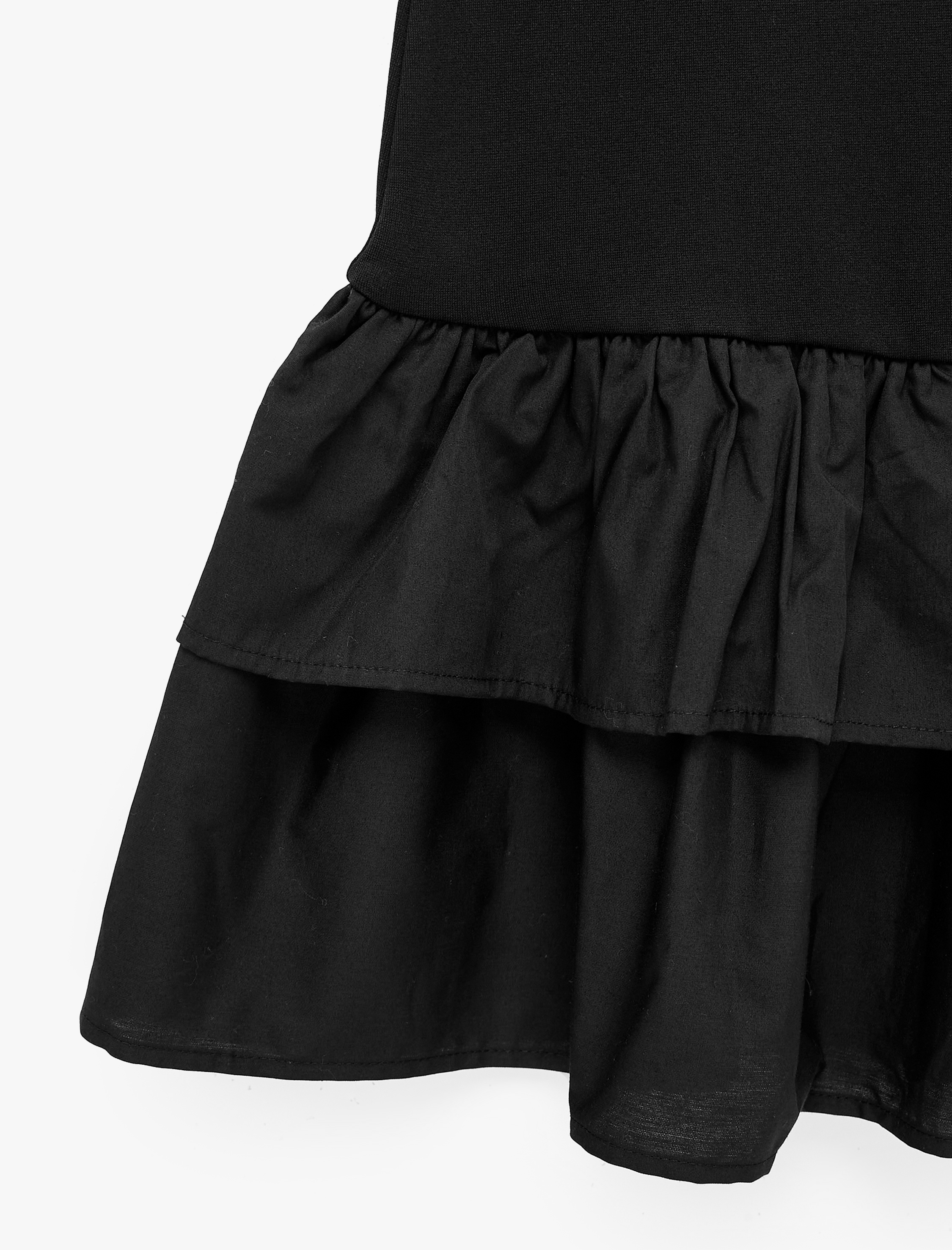   Kayık Yaka Kolsuz Kat Kat Fırfırlı Mini Elbise