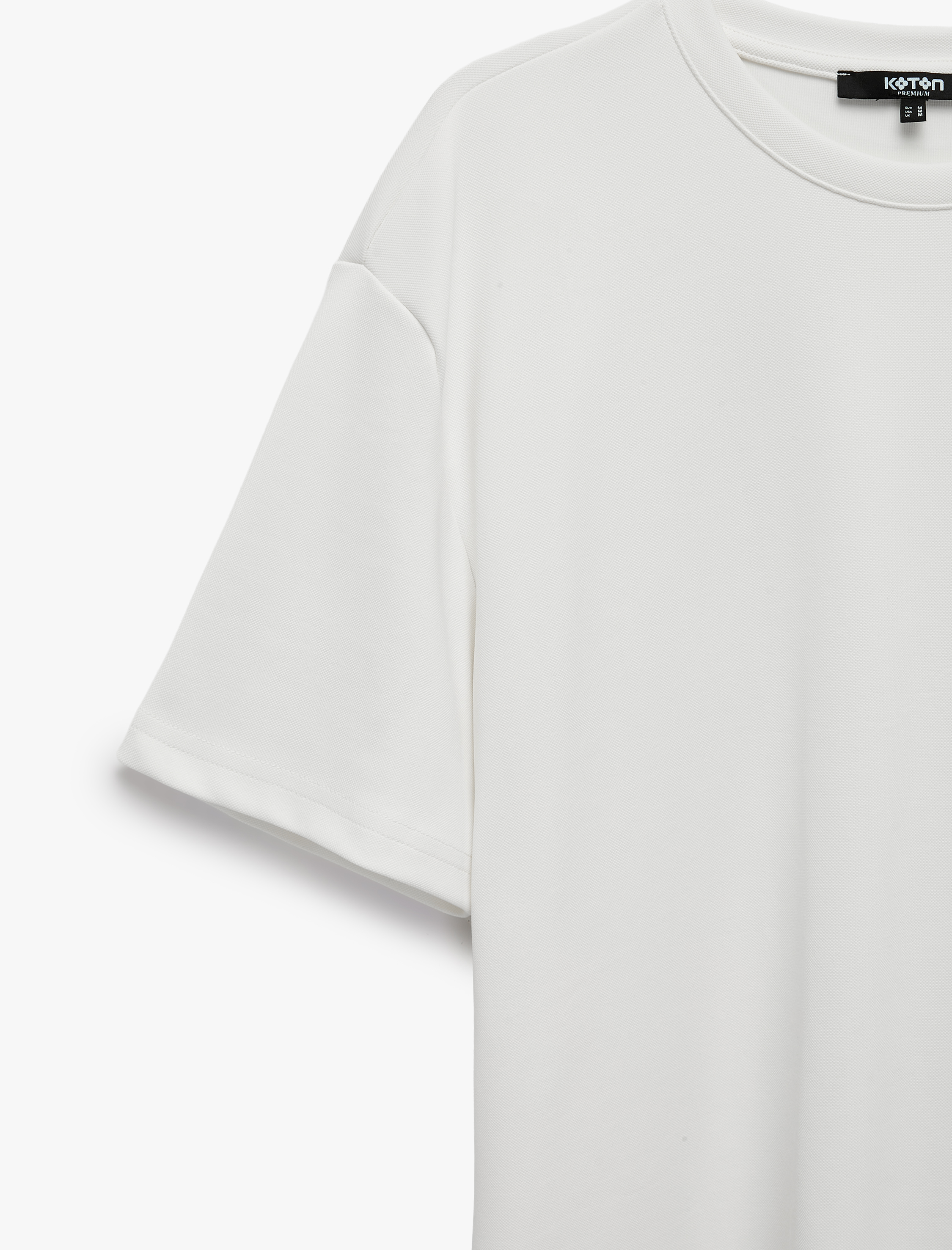   Kısa Kollu Bisiklet Yaka Basic Oversize Tişört