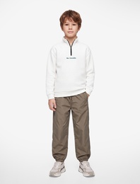 Dik Yaka Uzun Kollu Fermuarlı Sweatshirt