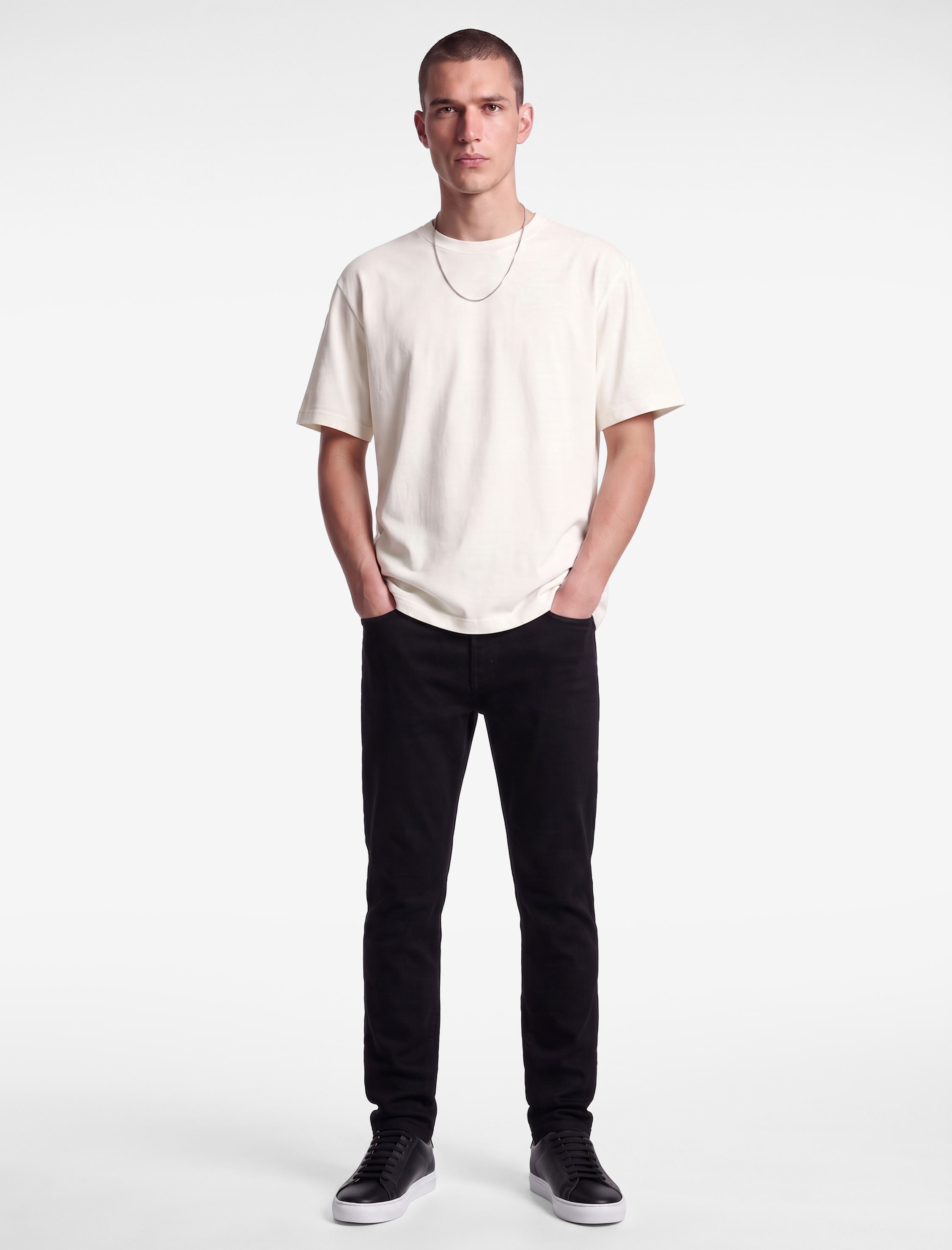   Regular Fit Bisiklet Yaka Kısa Kollu Basic Tişört