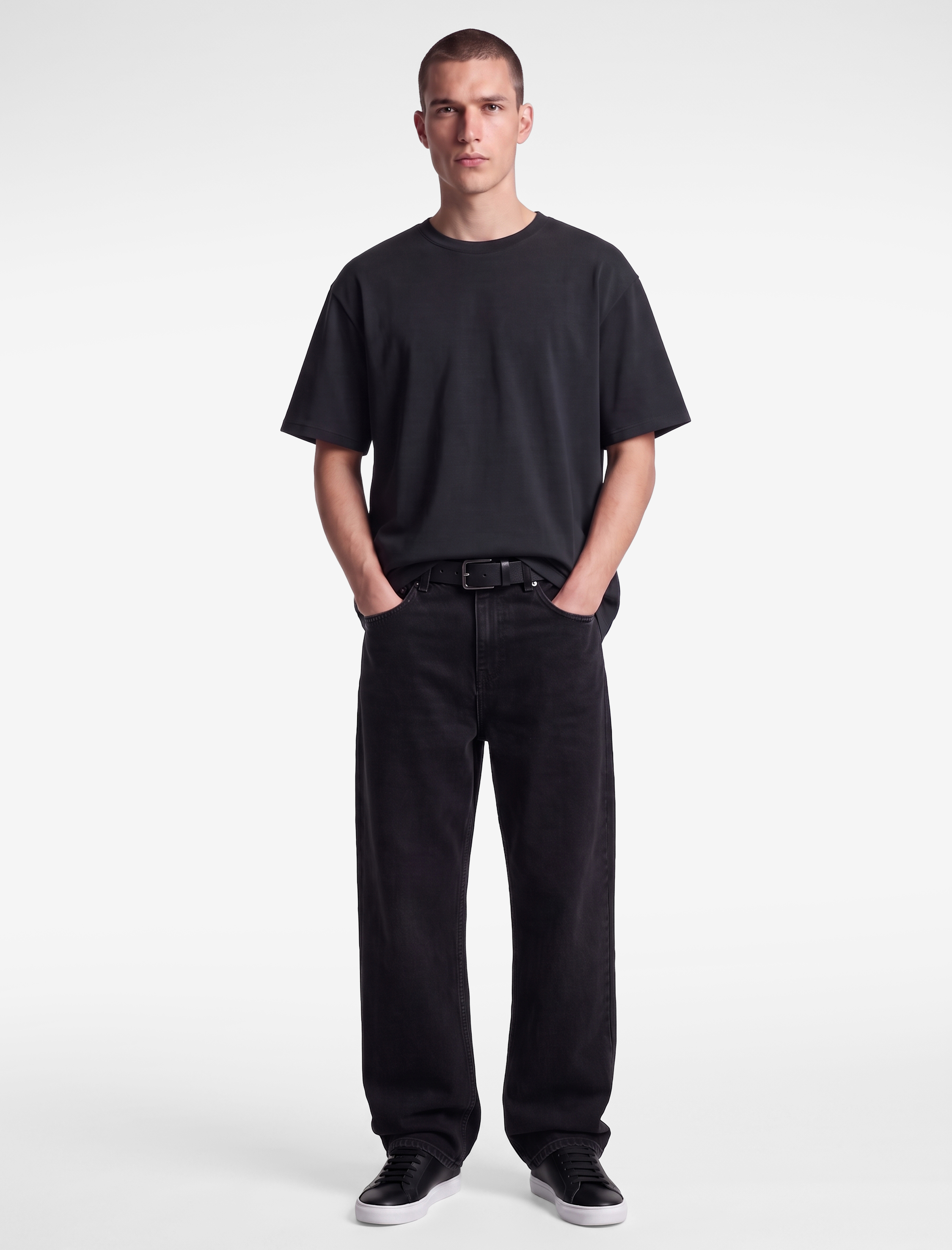   Pamuklu Bisiklet Yaka Kısa Kollu Basic Oversize Tişört
