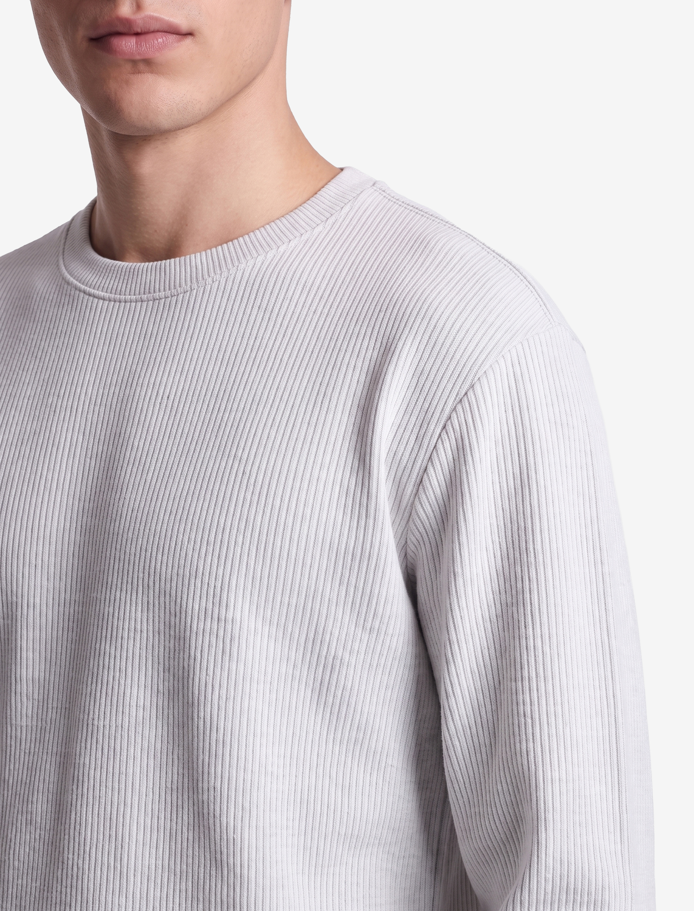   Uzun Kollu Bisiklet Yaka Basic Sweatshirt