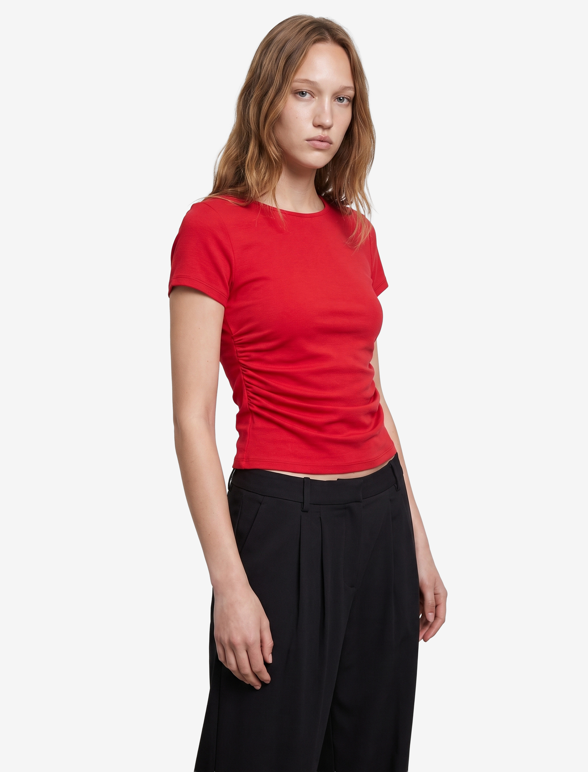   Pamuklu Slim Fit Kayık Yaka Kısa Kollu Drapeli Tişört