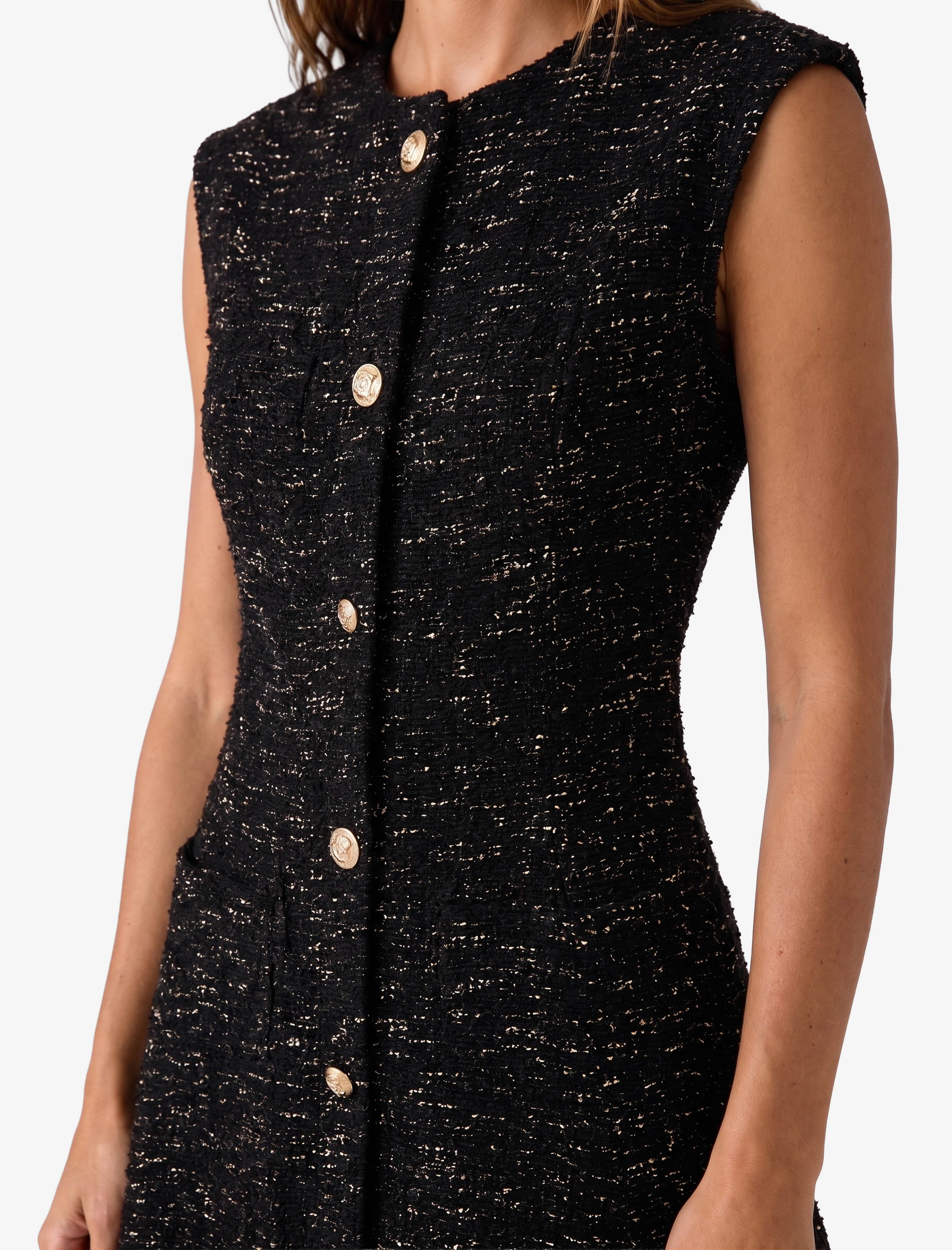   Slim Fit Mücevher Düğmeli Bisiklet Yaka Kolsuz Tüvit Mini Kloş Elbise