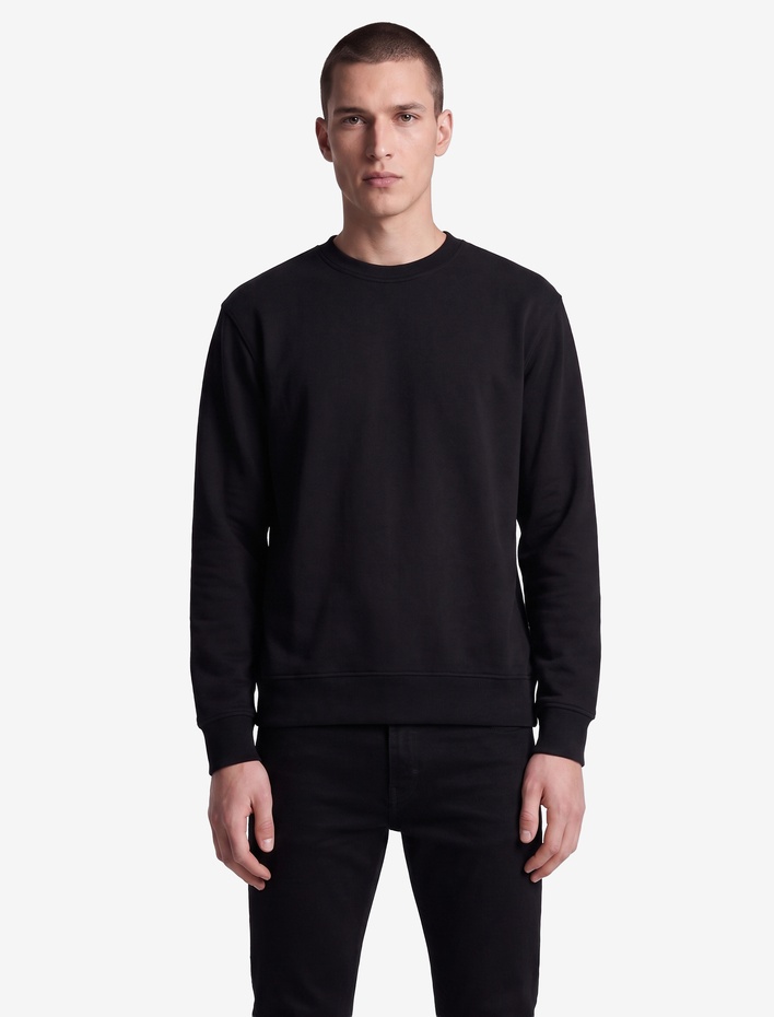  Slim Fit Kısa Kollu Bisiklet Yaka Basic Tişört