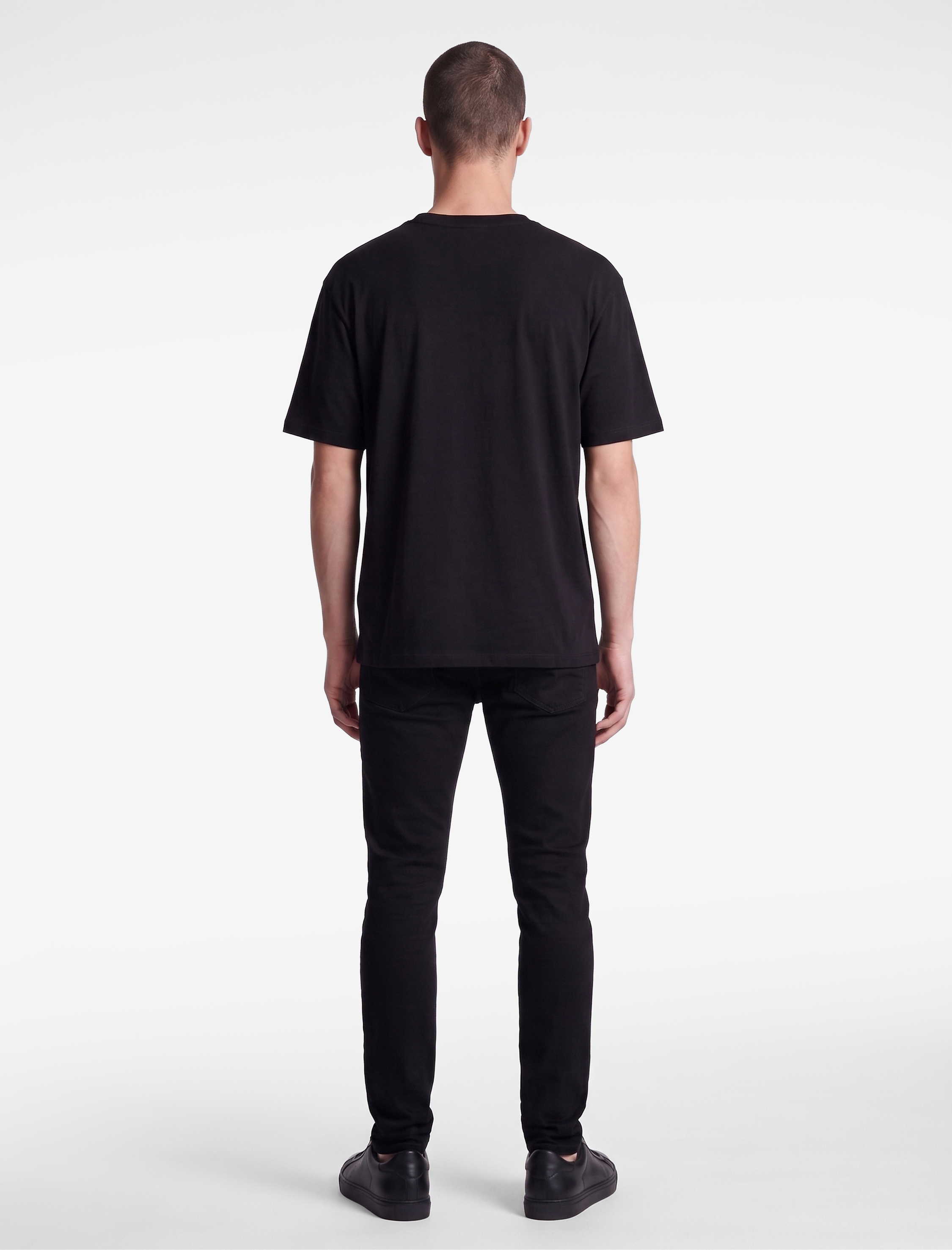   Slim Fit Kısa Kollu Bisiklet Yaka Basic Tişört