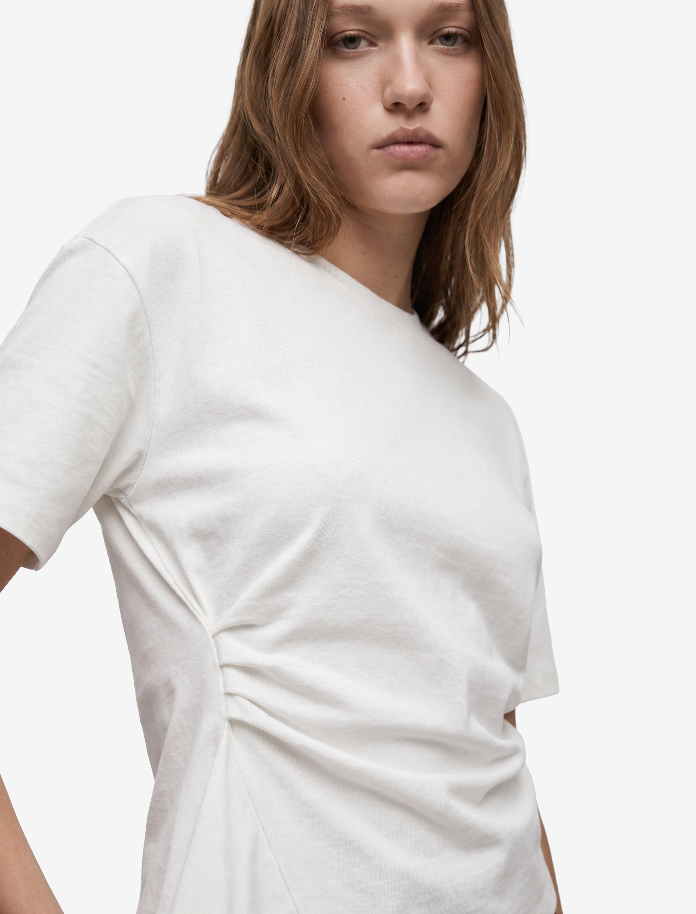   Modal Kumaş Slim Fit Bisiklet Yaka Kısa Kollu Asimetrik Tişört
