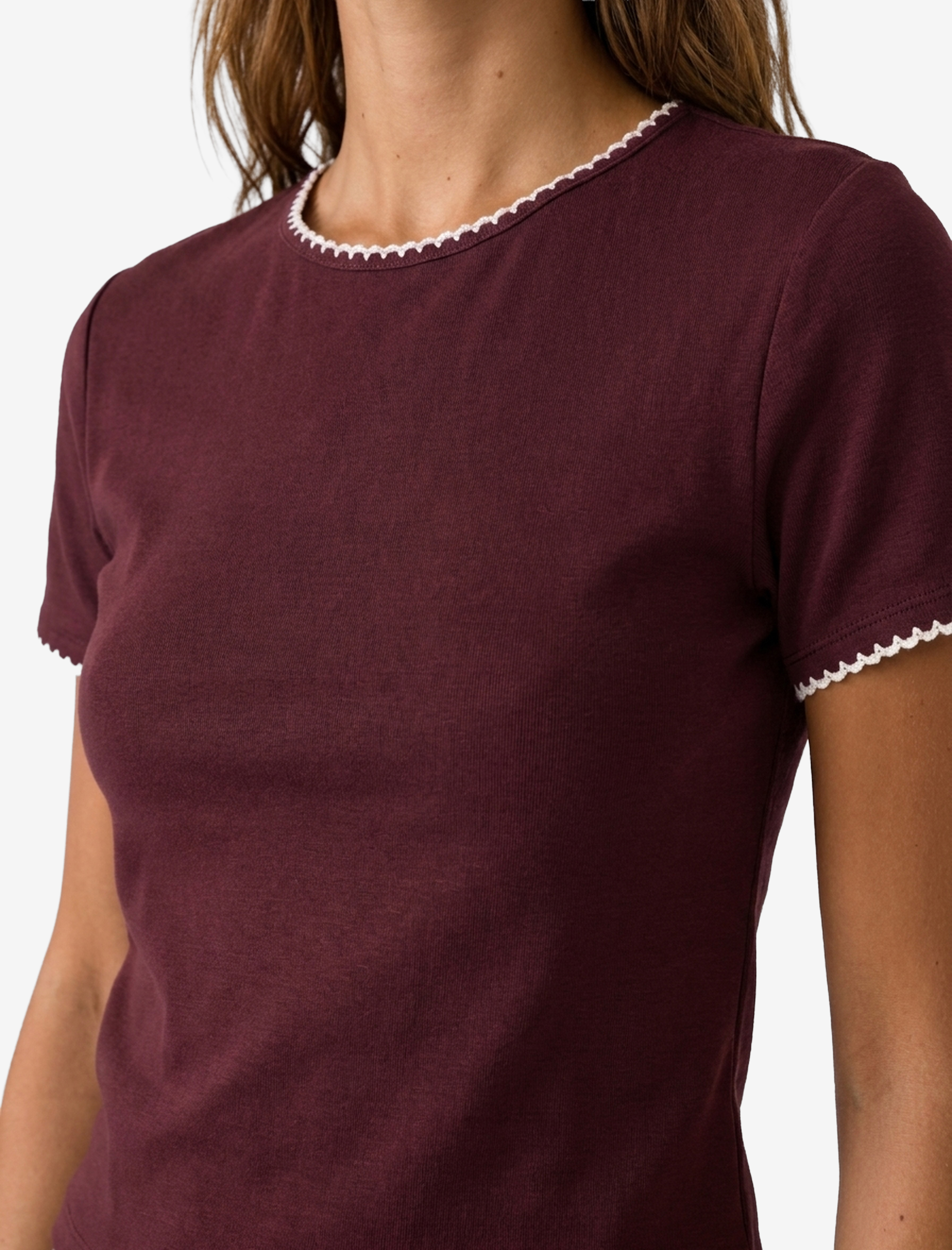   Pamuklu Slim Fit Kroşe Detaylı Bisiklet Yaka Kısa Kollu Tişört