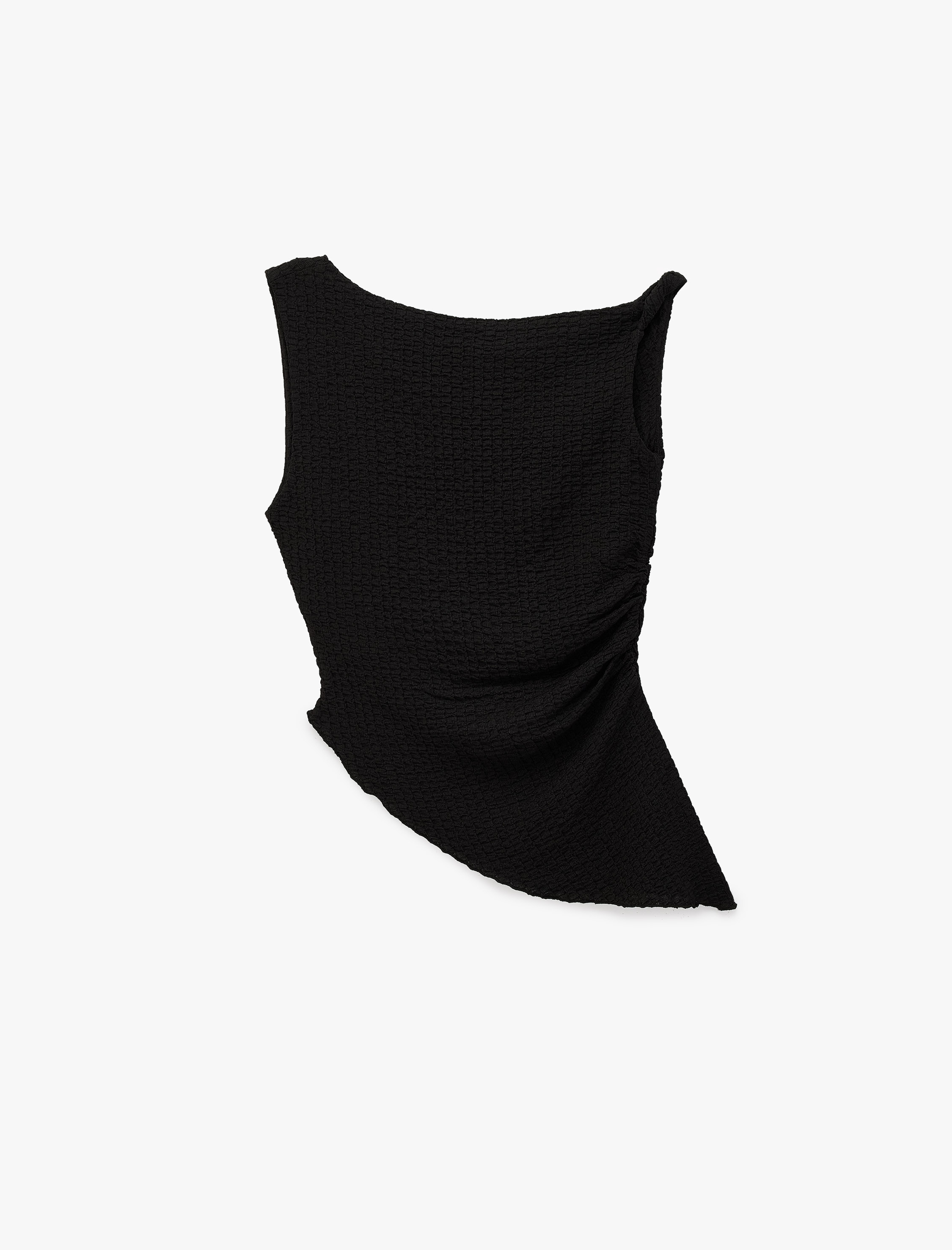   Slim Fit Asimetrik Kesim Omzu Açık Bürümcük Kumaş Kolsuz Bluz