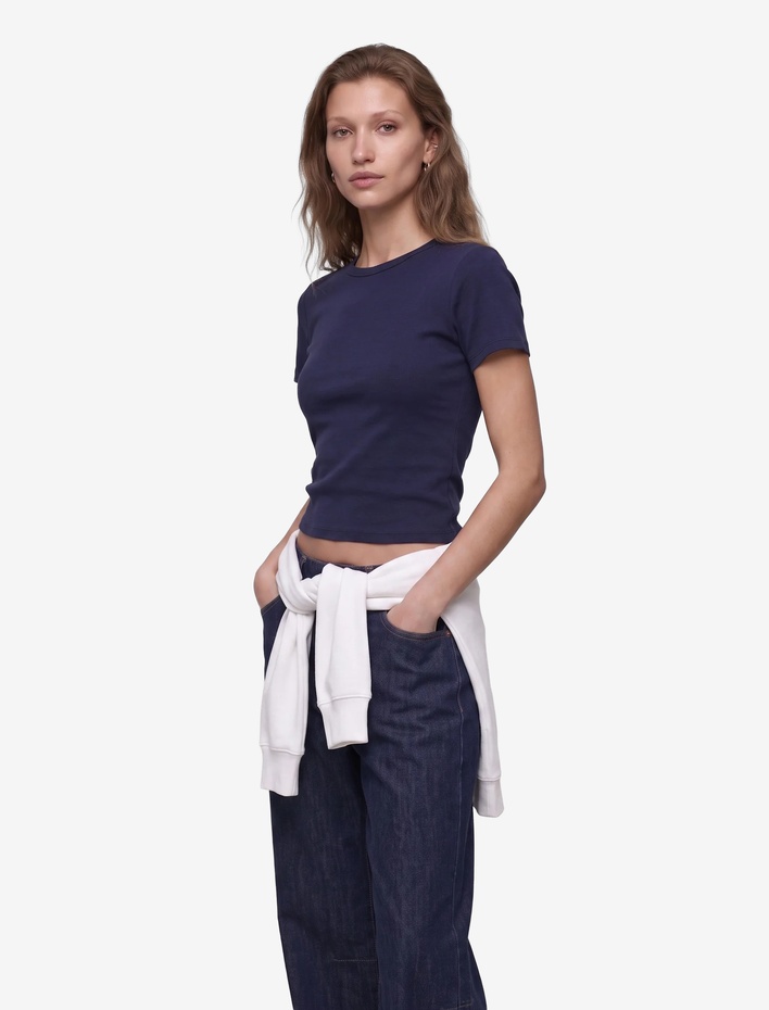  Viskon Kumaş Ribanalı Slim Fit Kısa Kollu Bisiklet Yaka Basic Tişört