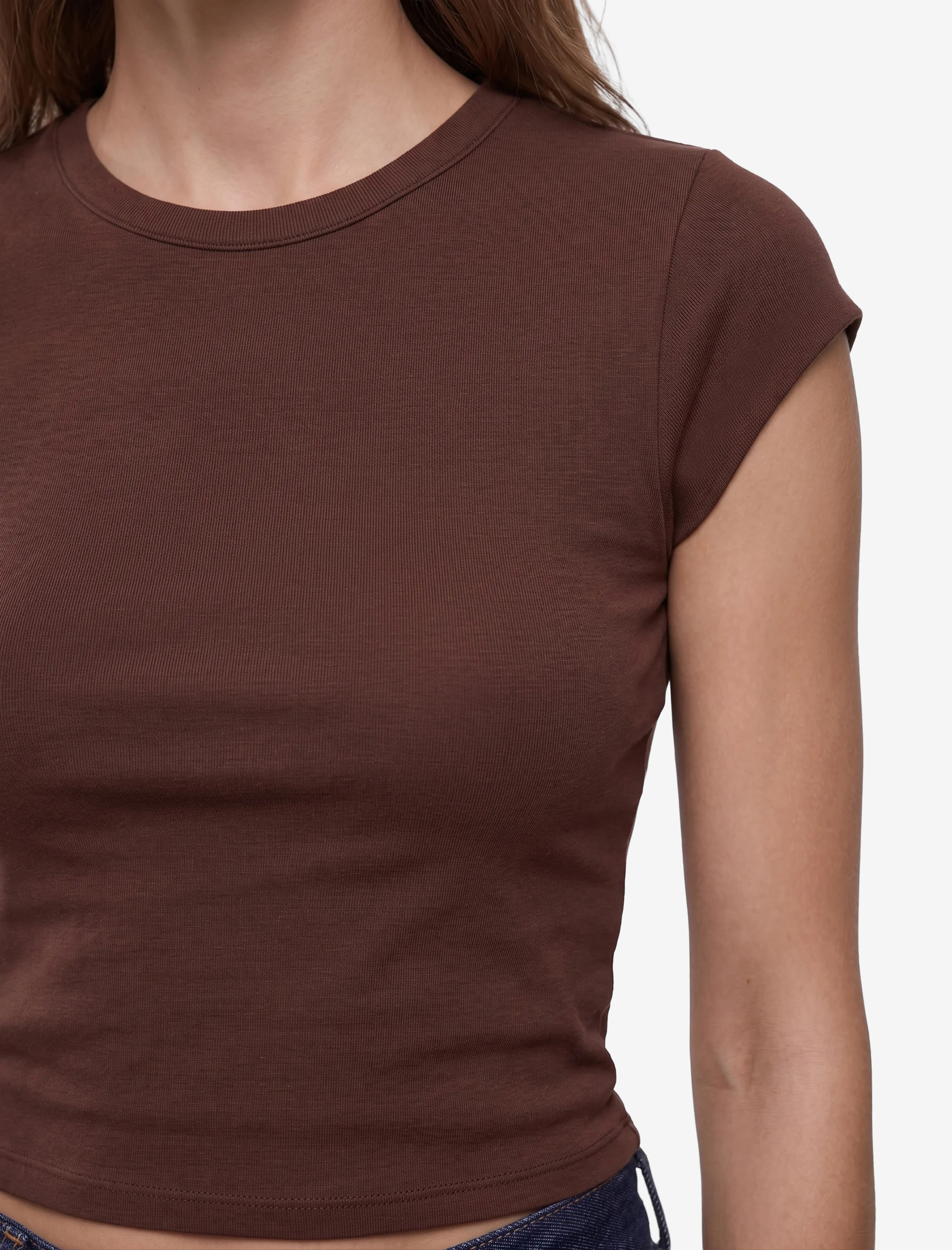   Pamuklu Regular Fit Kap Kollu Bisiklet Yaka Basic Tişört