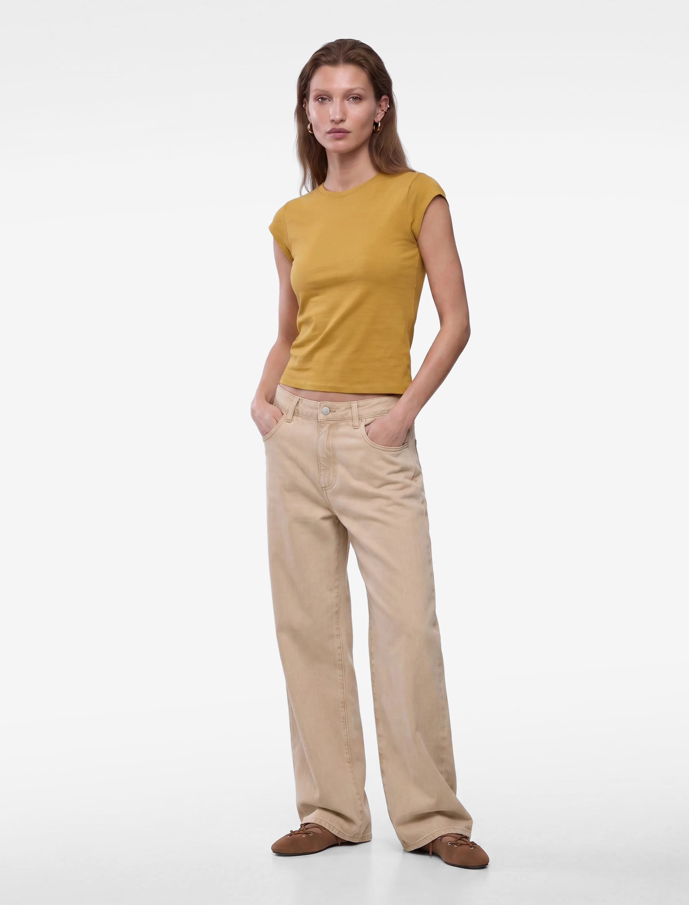   Pamuklu Regular Fit Kap Kollu Bisiklet Yaka Basic Tişört