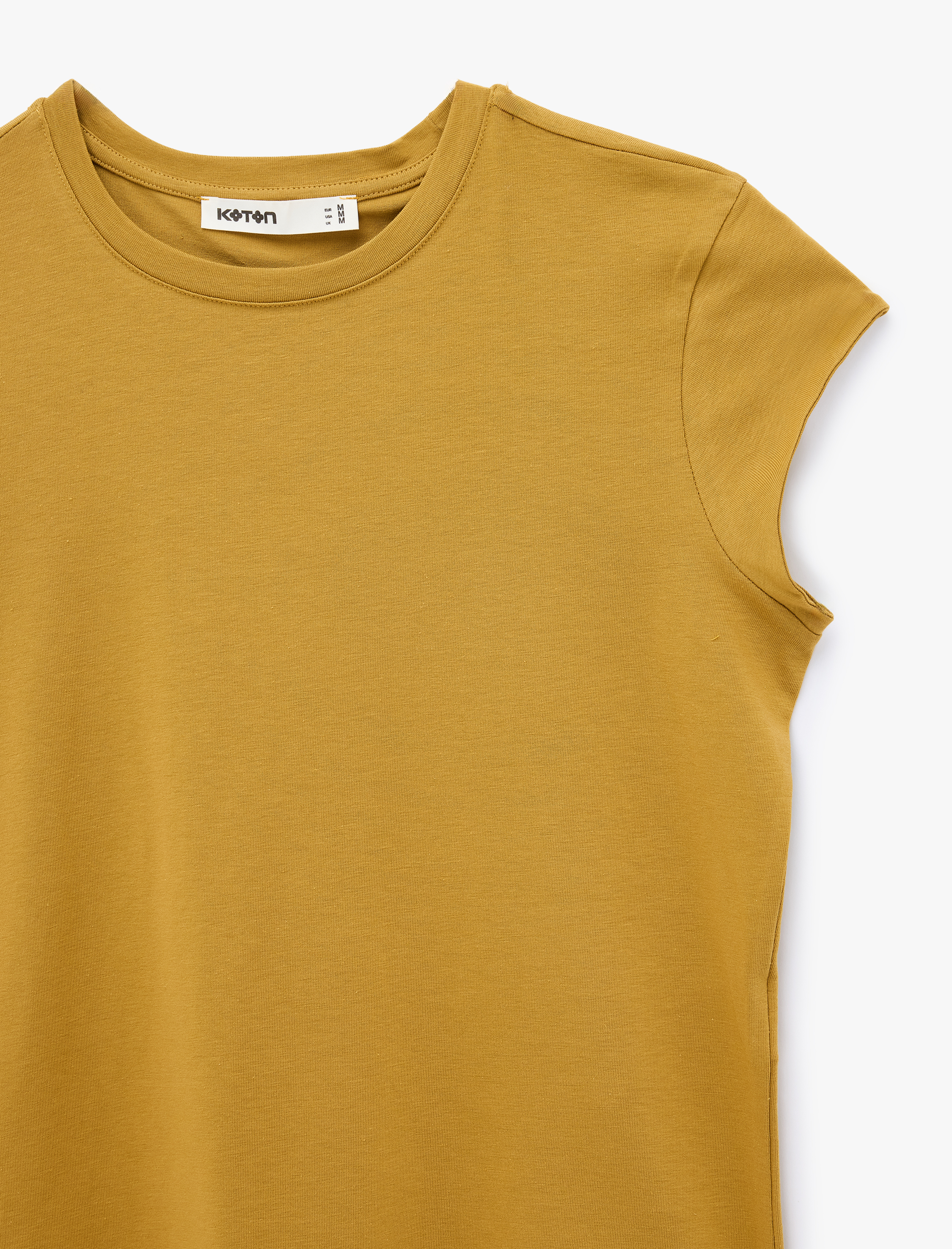   Pamuklu Regular Fit Kap Kollu Bisiklet Yaka Basic Tişört