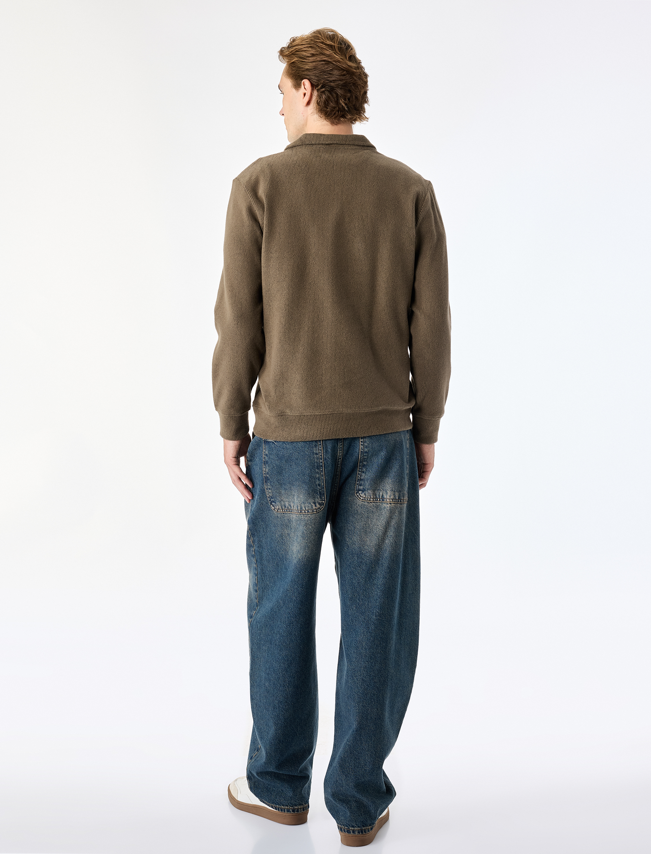   Regular Fit Uzun Kollu Yarım Fermuarlı Sweatshirt