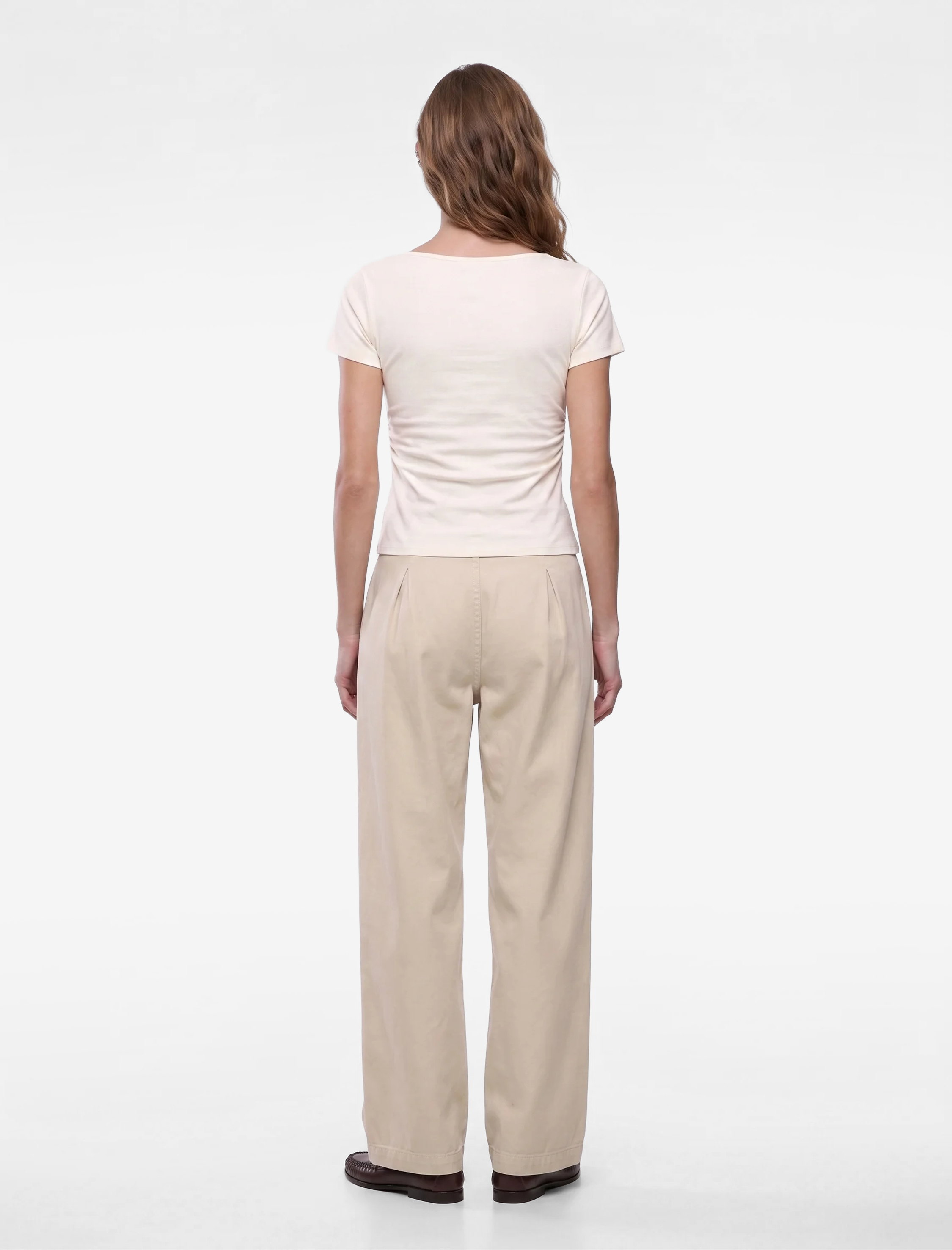   Viskon Slim Fit Büzgülü Bisiklet Yaka Kısa Kollu Tişört