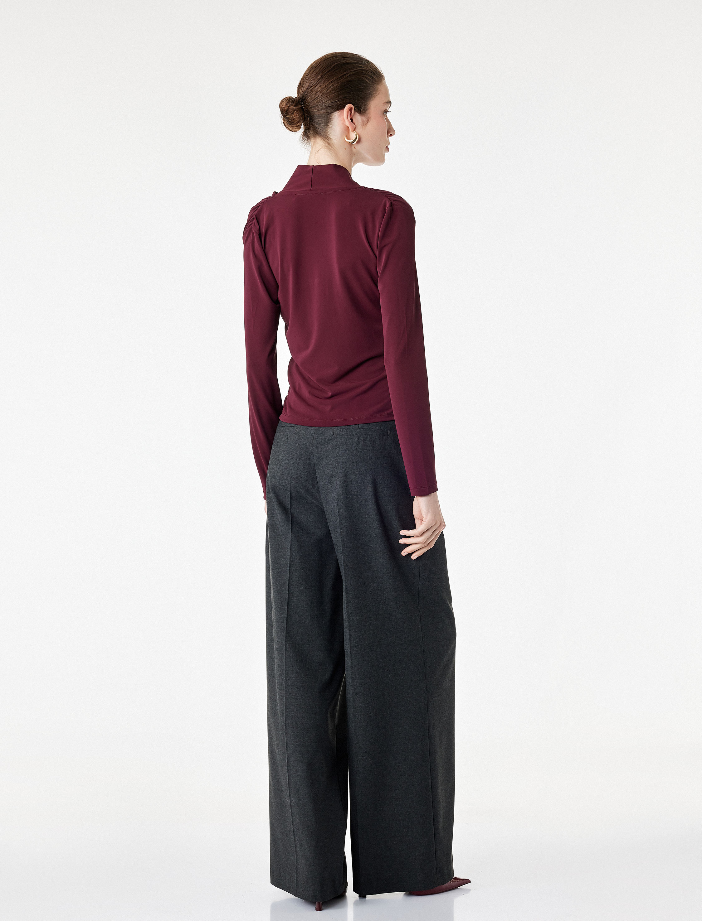   Slim Fit Uzun Kollu Şal Detaylı Drapeli Degaje Yaka Bluz