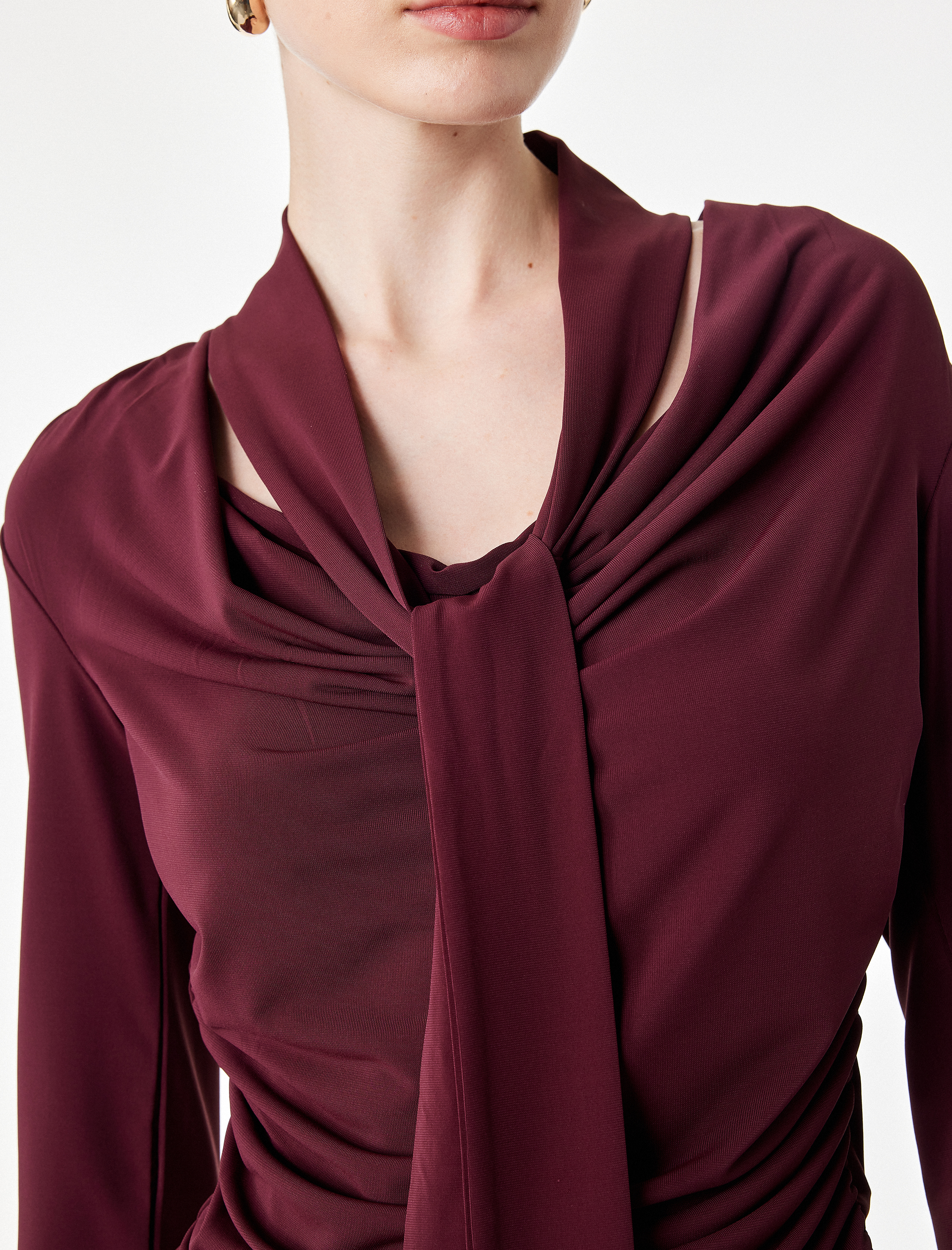   Slim Fit Uzun Kollu Şal Detaylı Drapeli Degaje Yaka Bluz