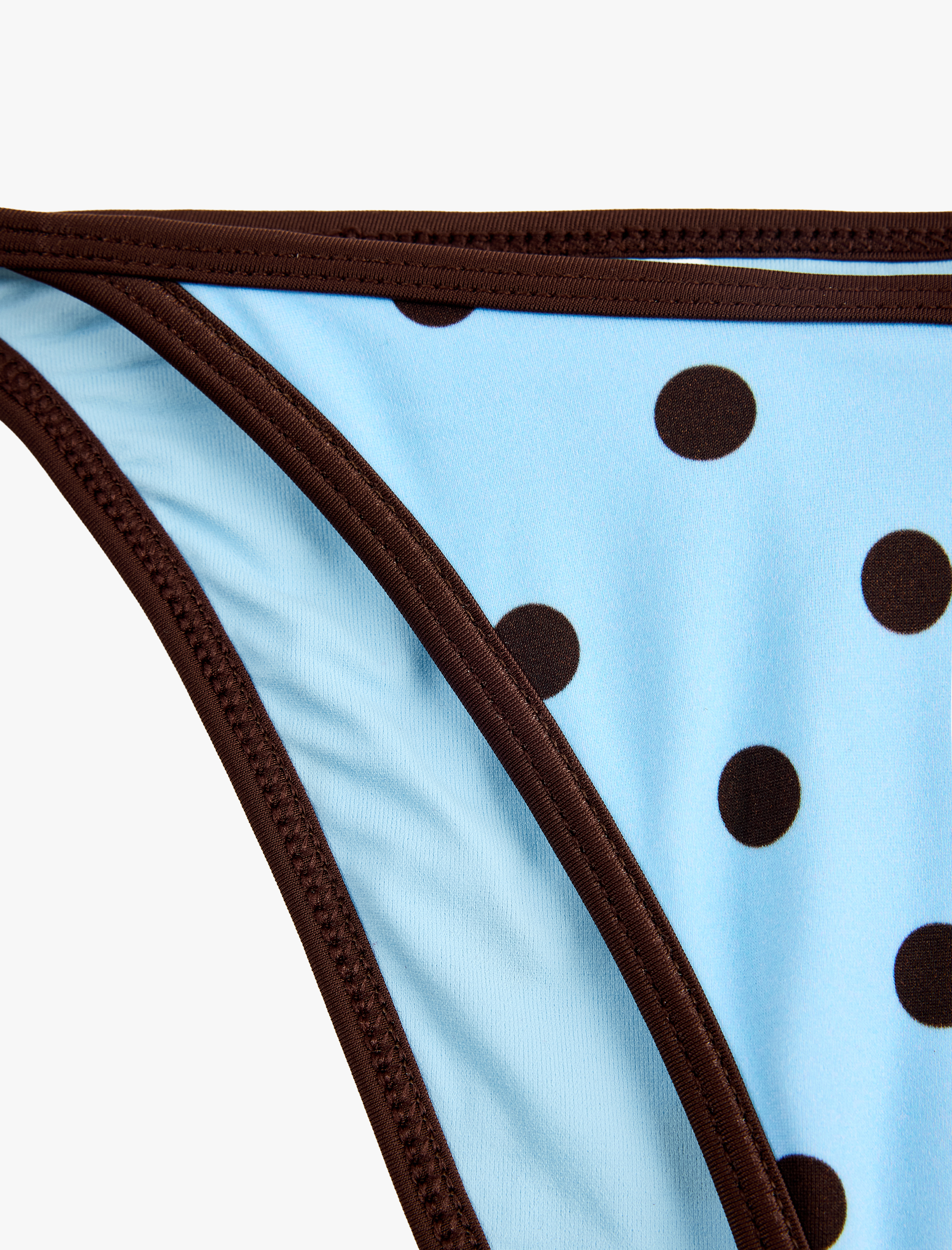   Renk Kontrastlı İpli Puantiyeli Bikini Altı