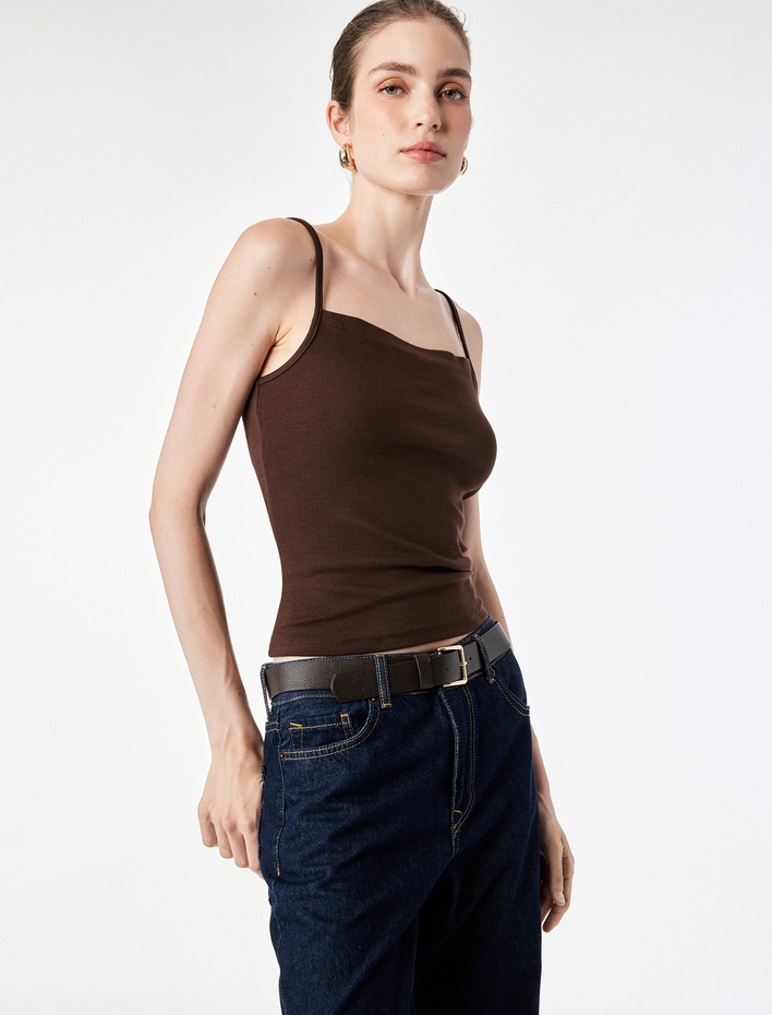  Pamuklu Ribanalı Slim Fit Kare Yaka İp Askılı Atlet Bluz