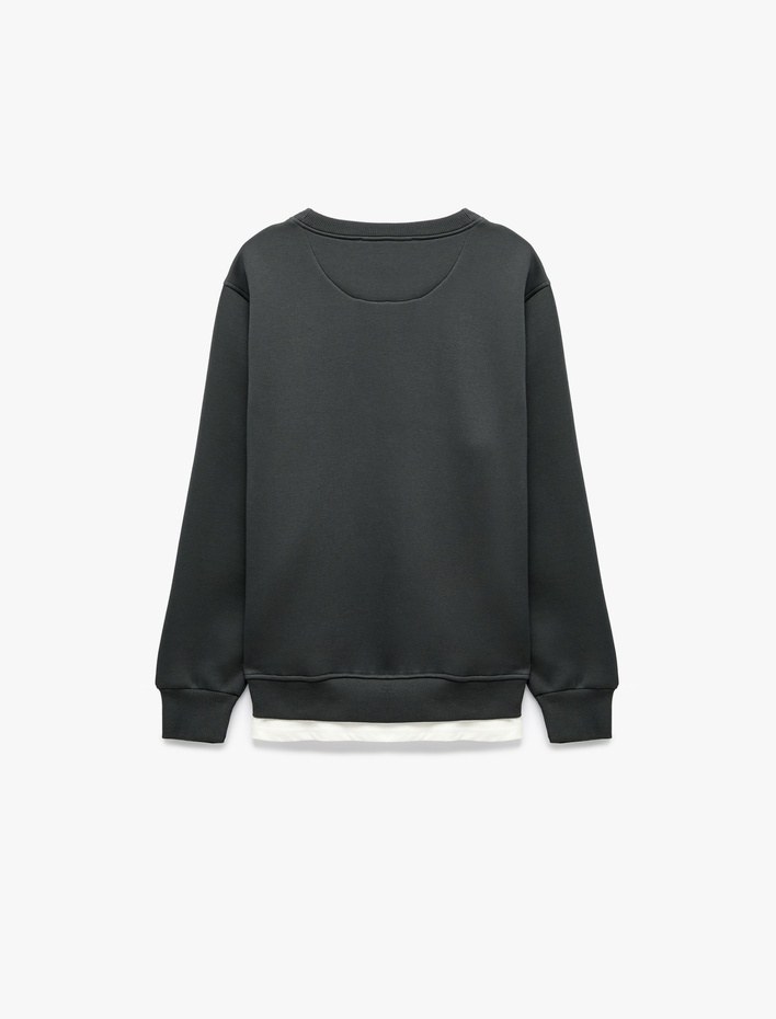  Şardonlu Regular Fit Bisiklet Yaka Uzun Kollu Sweatshirt